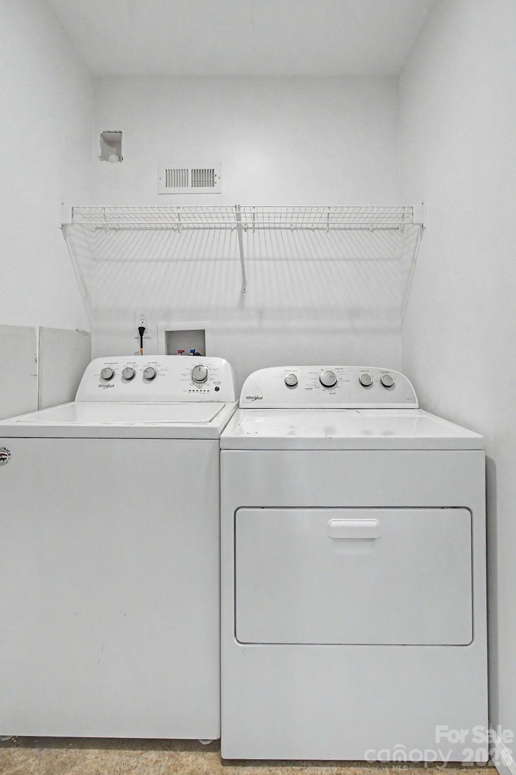 Washer/ Dryer included - 31 Yarrow Meadow Road, Weaverville