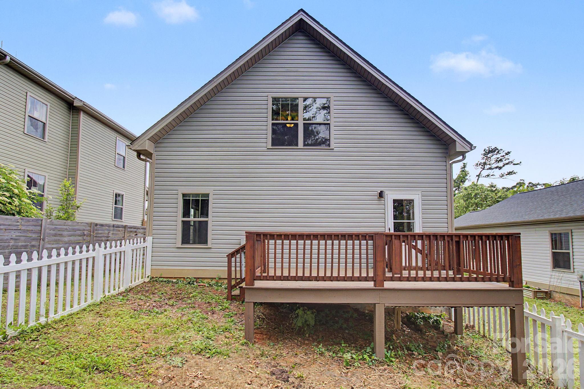 Single Family Residence at 31 Yarrow Meadow Road, Weaverville, photo 46 of 48