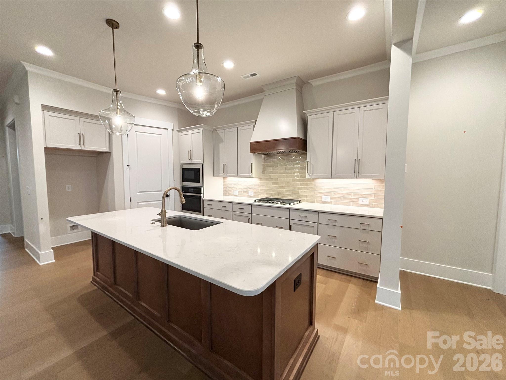 Single Family Residence at 201 Fulworth Drive NW, Concord, photo 10 of 31