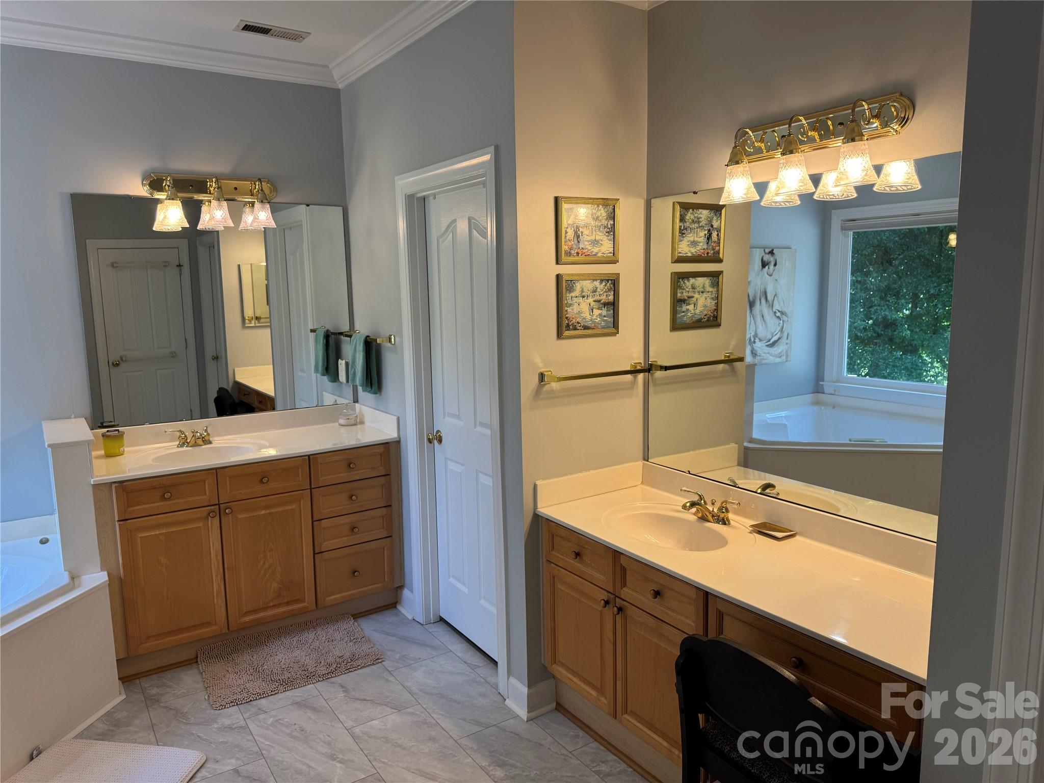 Single Family Residence at 18324 Turnberry Court, Davidson, photo 16 of 21
