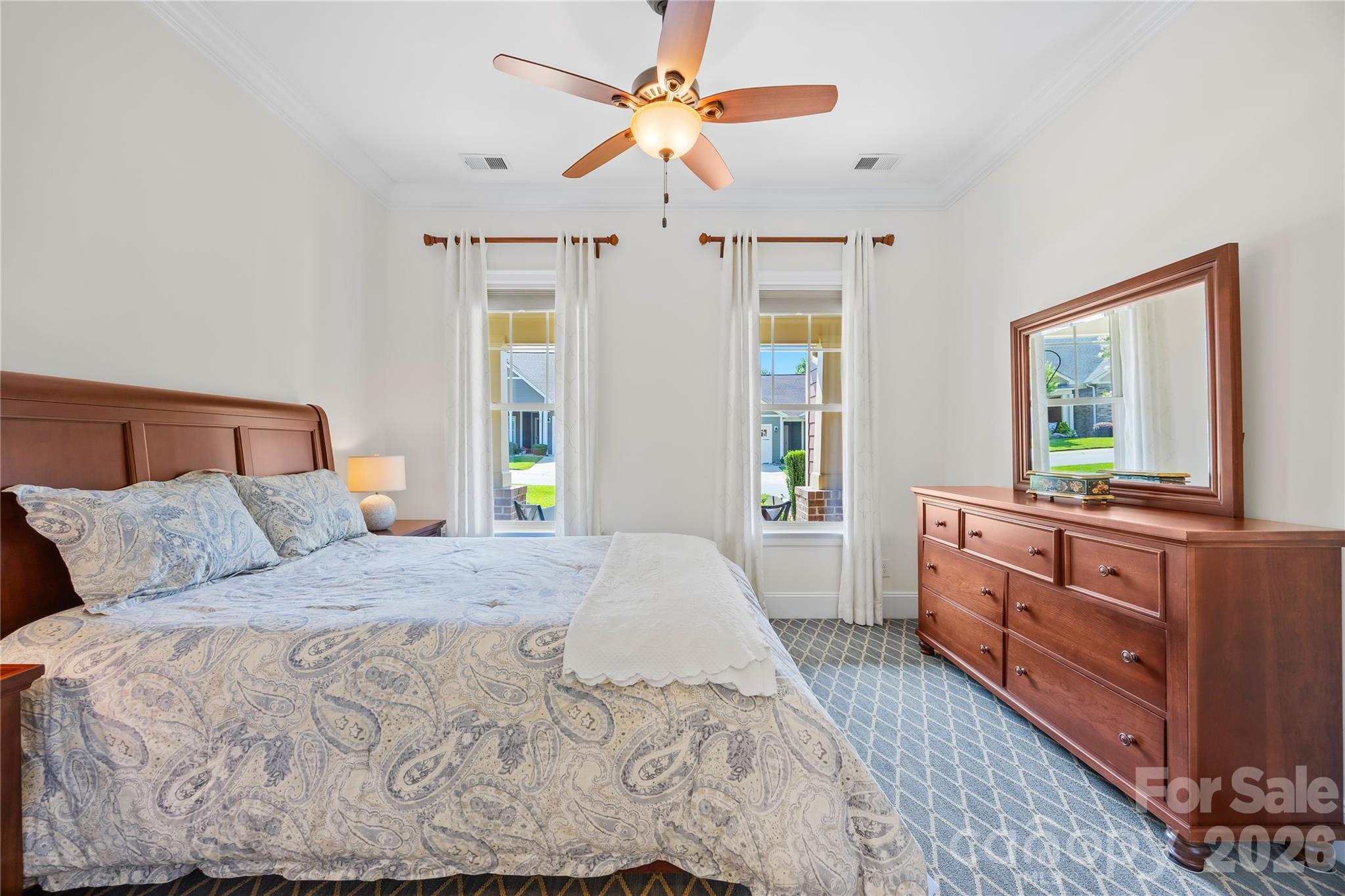 Single Family Residence at 124 Chimney Rock Court, Denver, photo 23 of 47