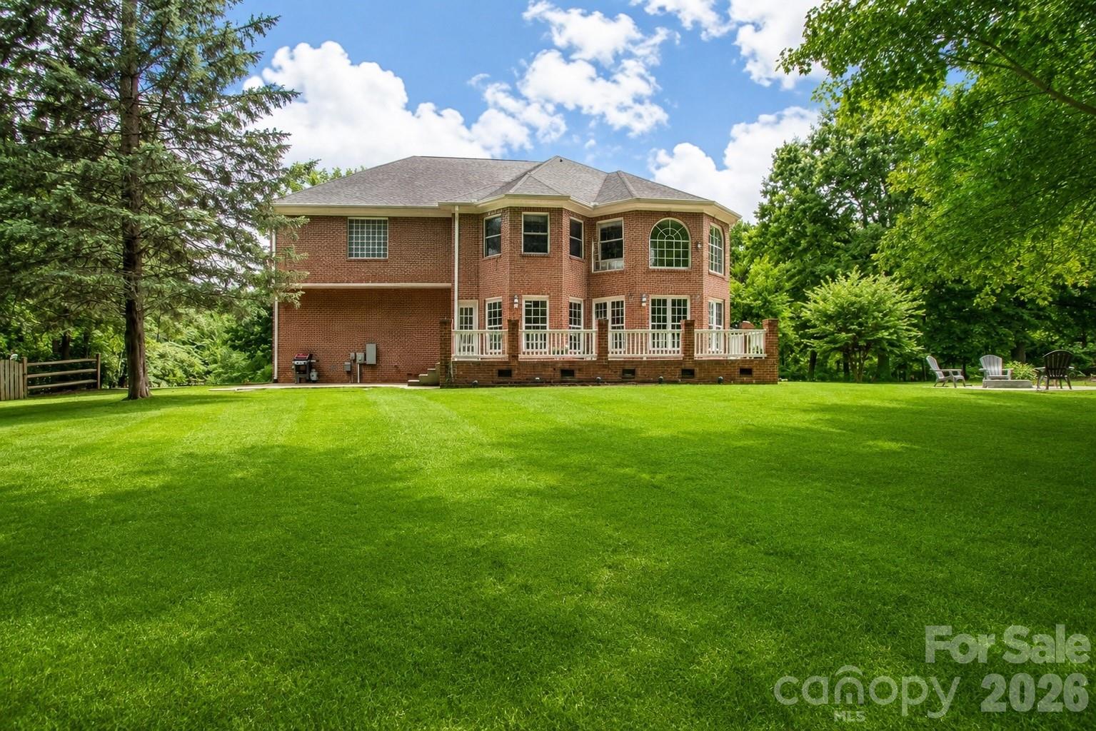 Single Family Residence at 1015 Estate Lane, Matthews, photo 47 of 47