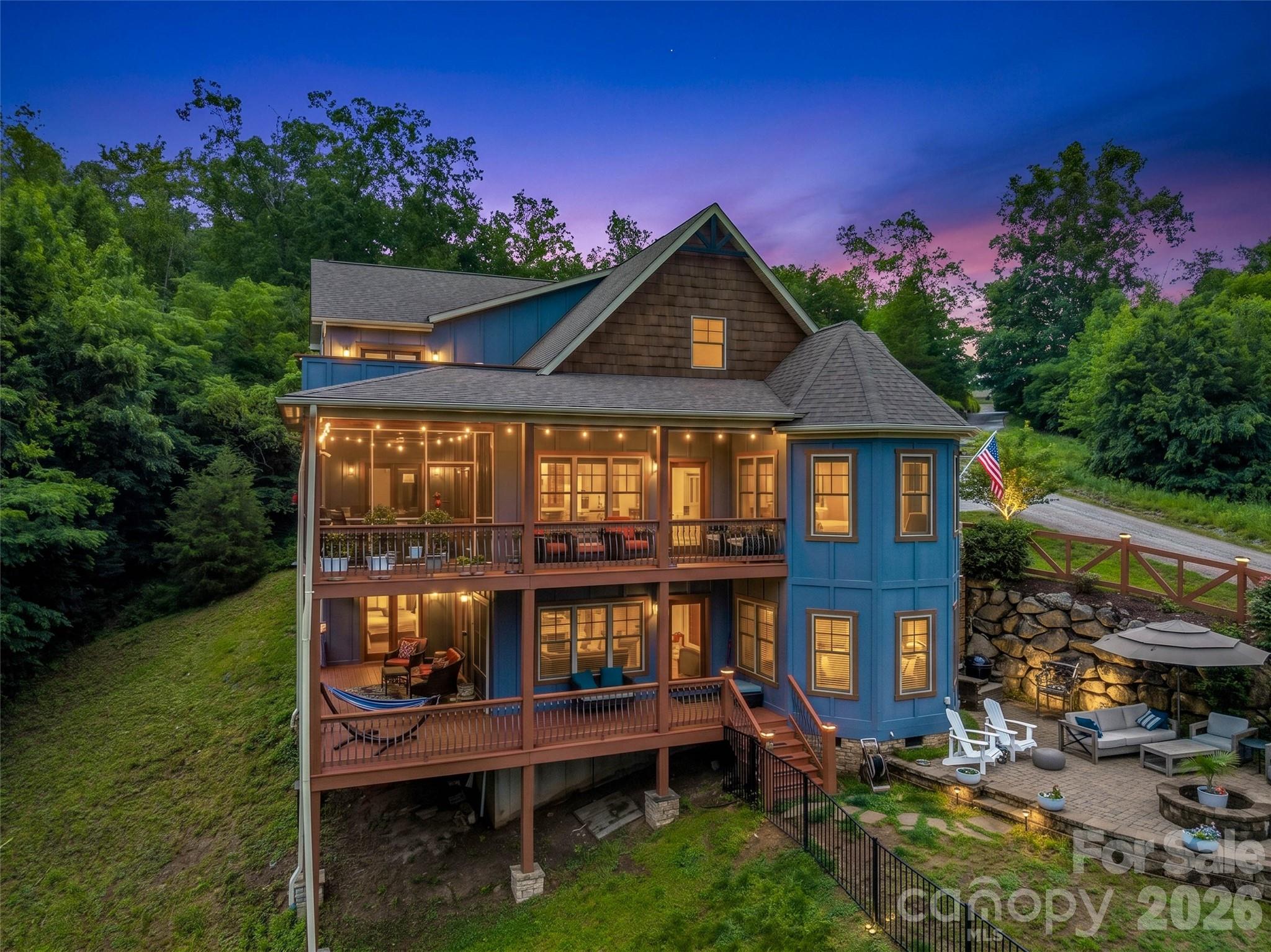 Single Family Residence at 334 Willow Top Lane, Lake Lure, photo 4 of 49
