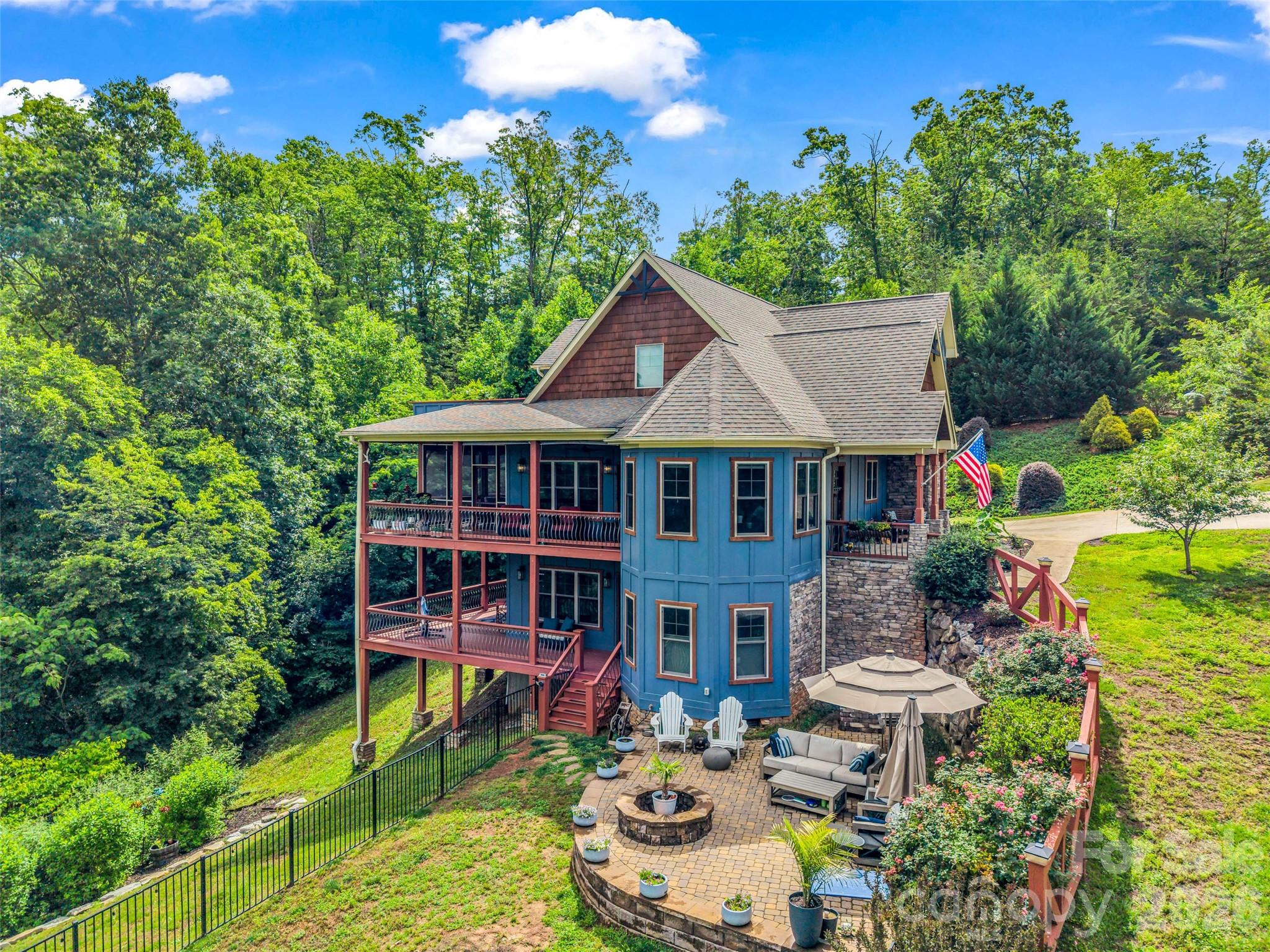 Single Family Residence at 334 Willow Top Lane, Lake Lure, photo 6 of 49