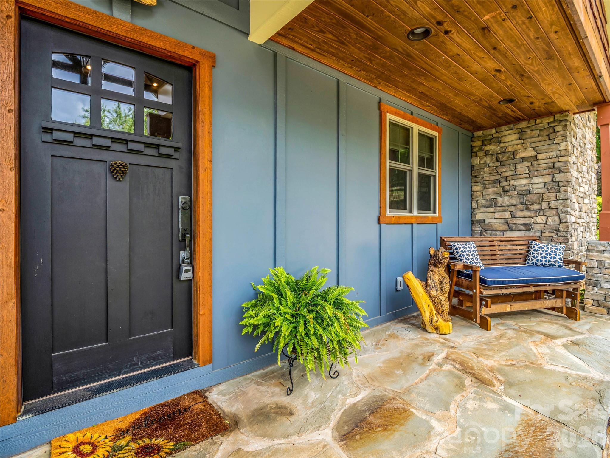 Single Family Residence at 334 Willow Top Lane, Lake Lure, photo 8 of 49