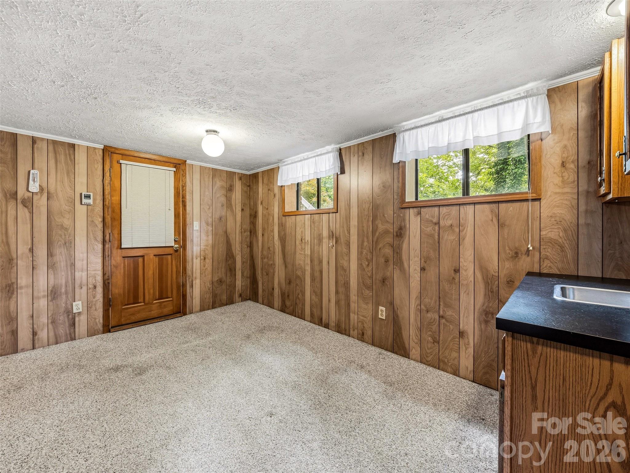 Single Family Residence at 126 Surry Lane, Hendersonville, photo 28 of 38