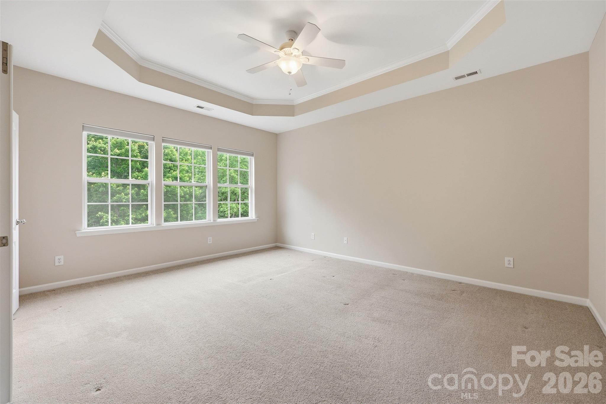primary bedroom upper level - 878 Treasure Court, Fort Mill
