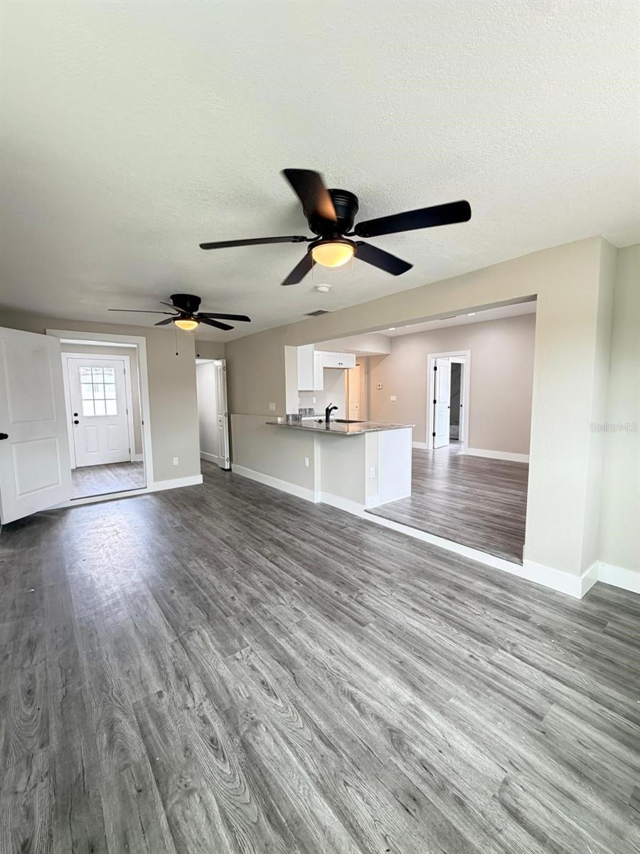 Single Family Residence at 4112 MESA DR, NEW PORT RICHEY, photo 7 of 25