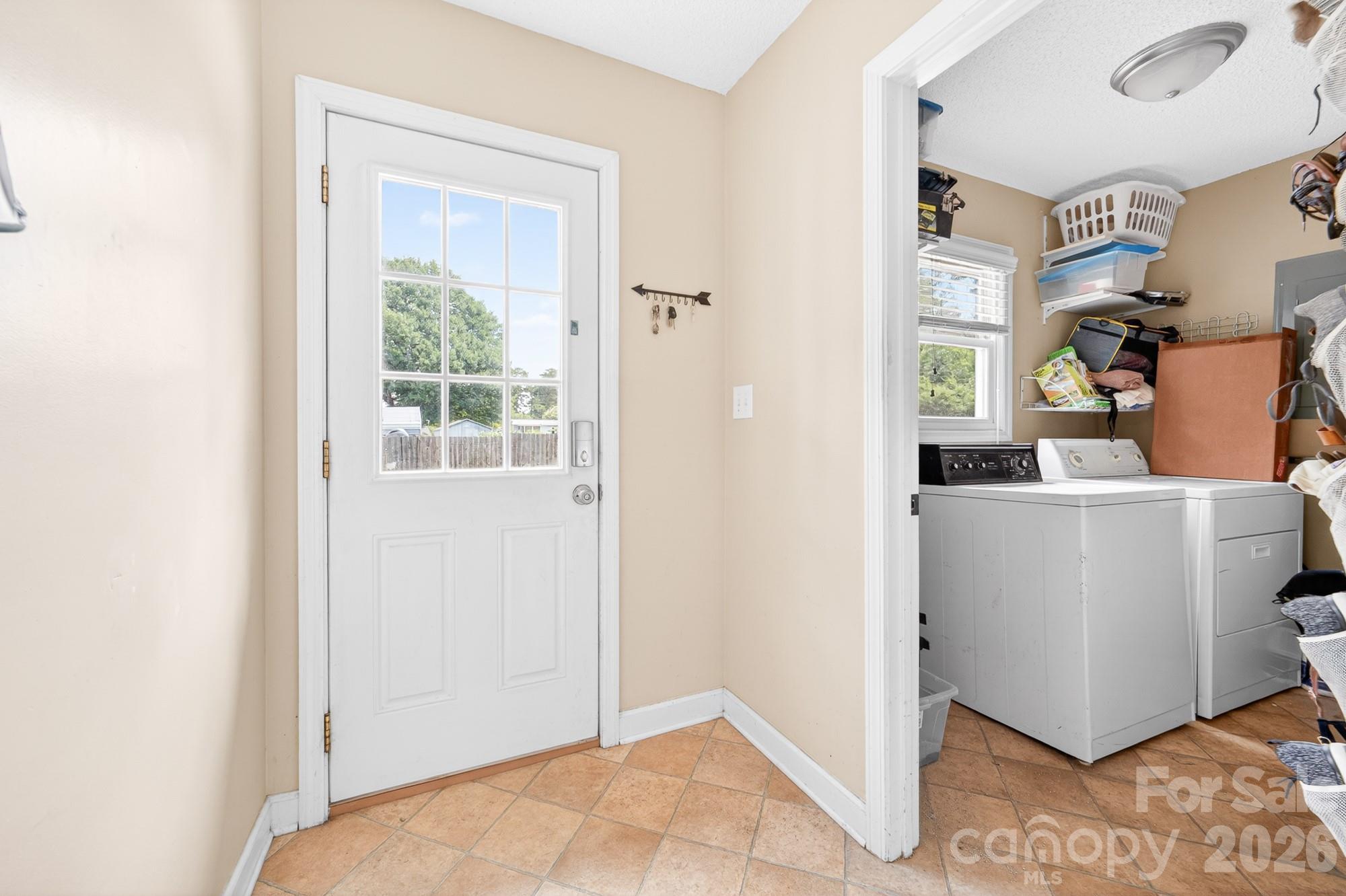 Single Family Residence at 206 Eagle Road, Belmont, photo 14 of 26