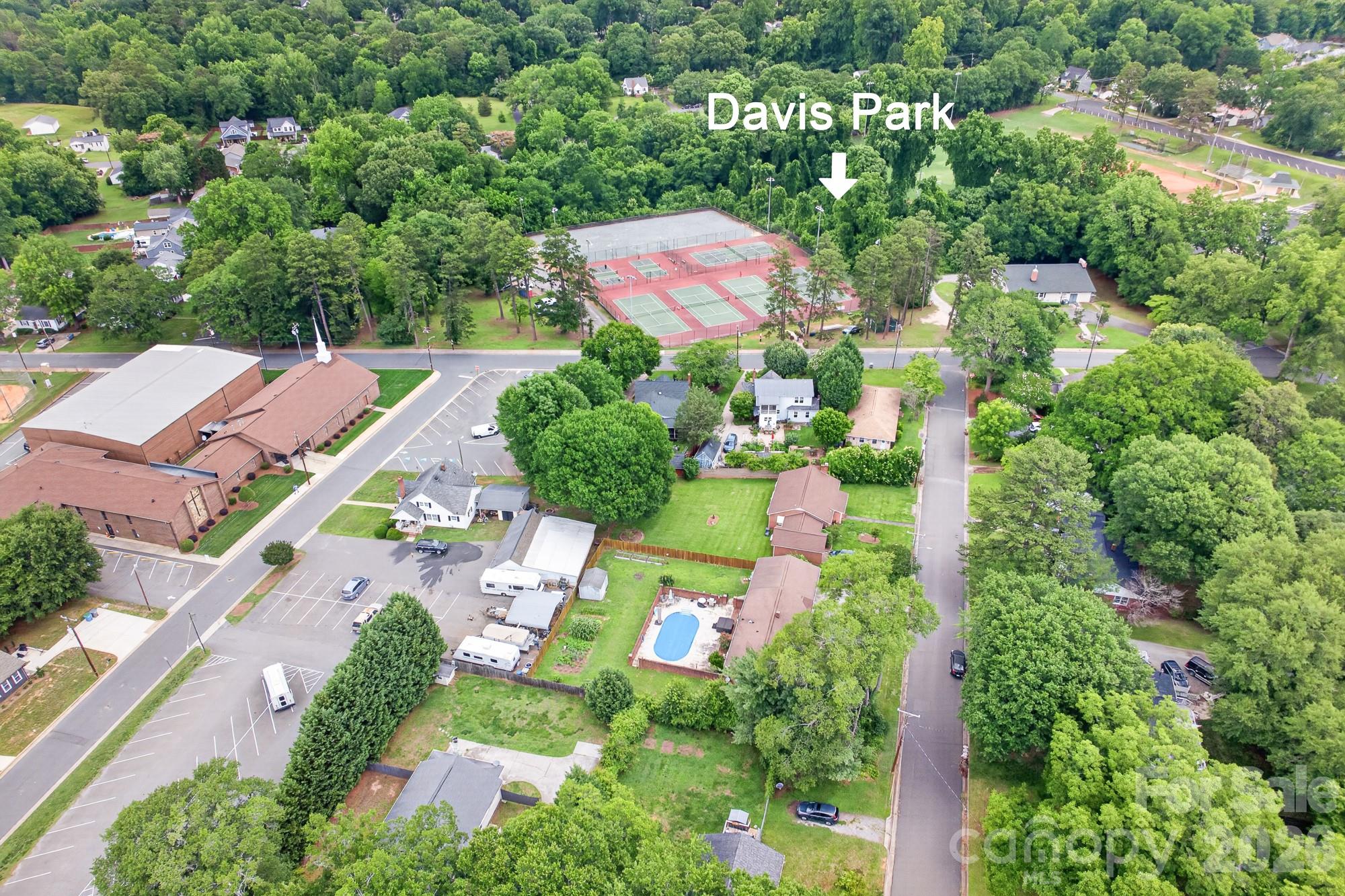 Single Family Residence at 206 Eagle Road, Belmont, photo 23 of 26