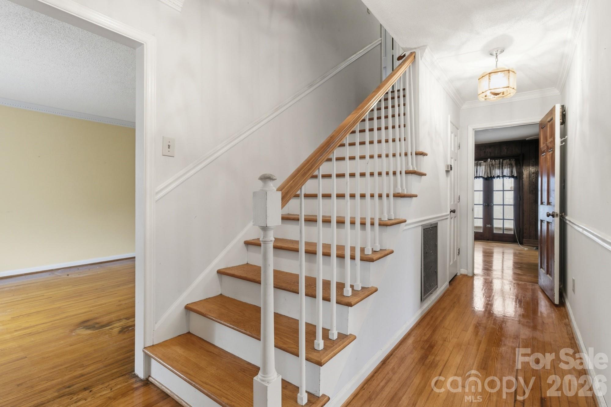 Single Family Residence at 3343 Olde Creek Trail, Matthews, photo 9 of 45