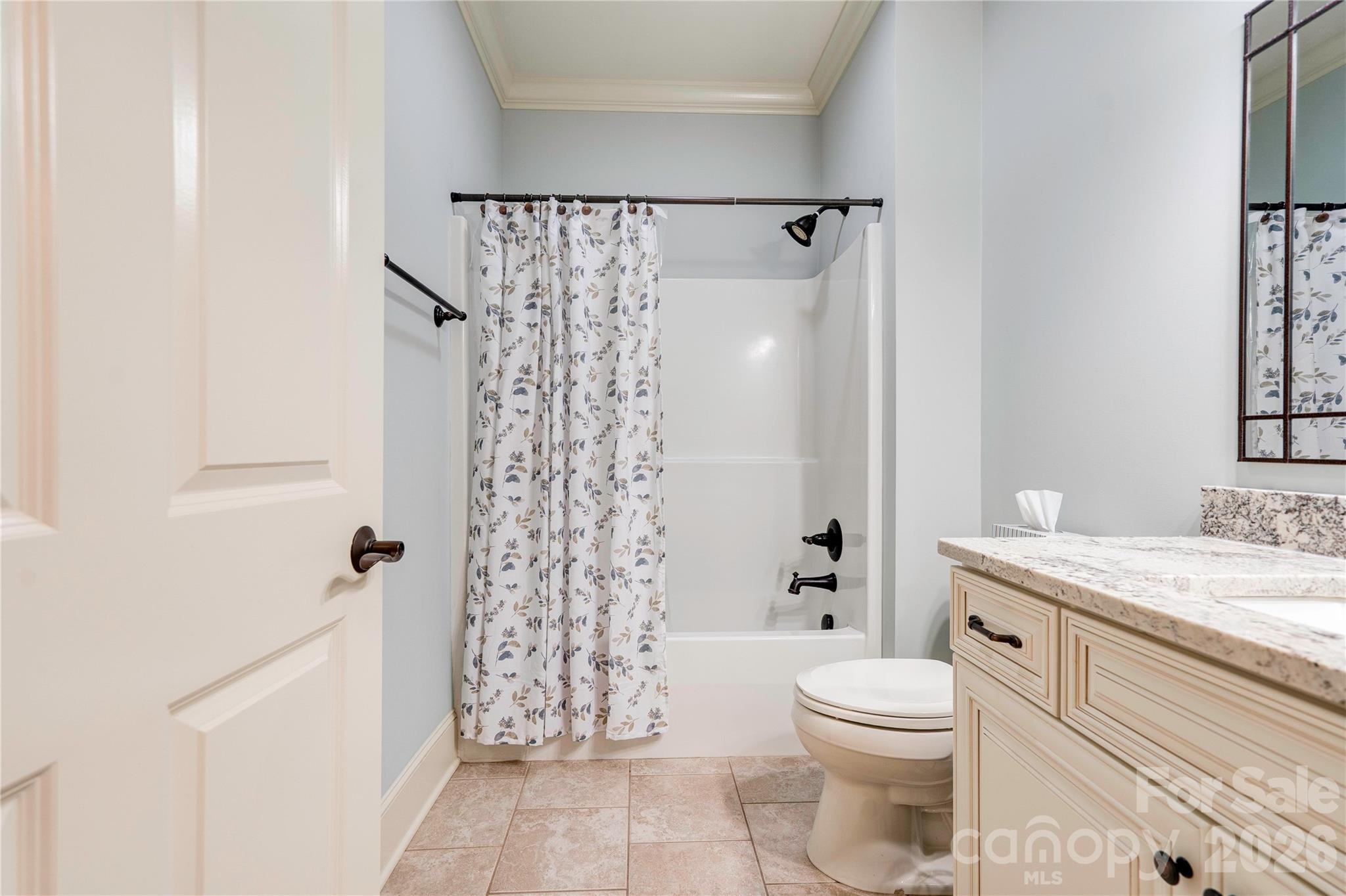 Bathroom 2 - 121 Blakemore Drive, Shelby