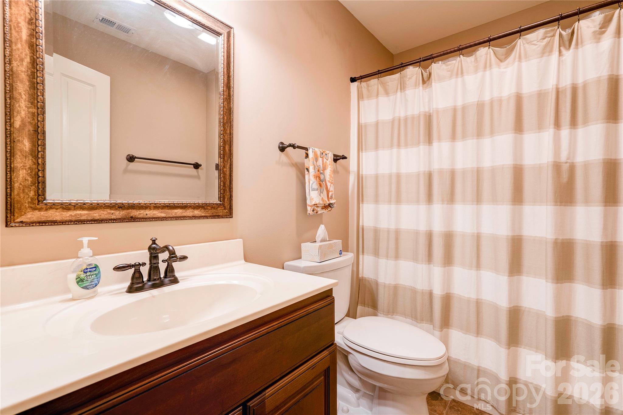 Bathroom 3 - 121 Blakemore Drive, Shelby