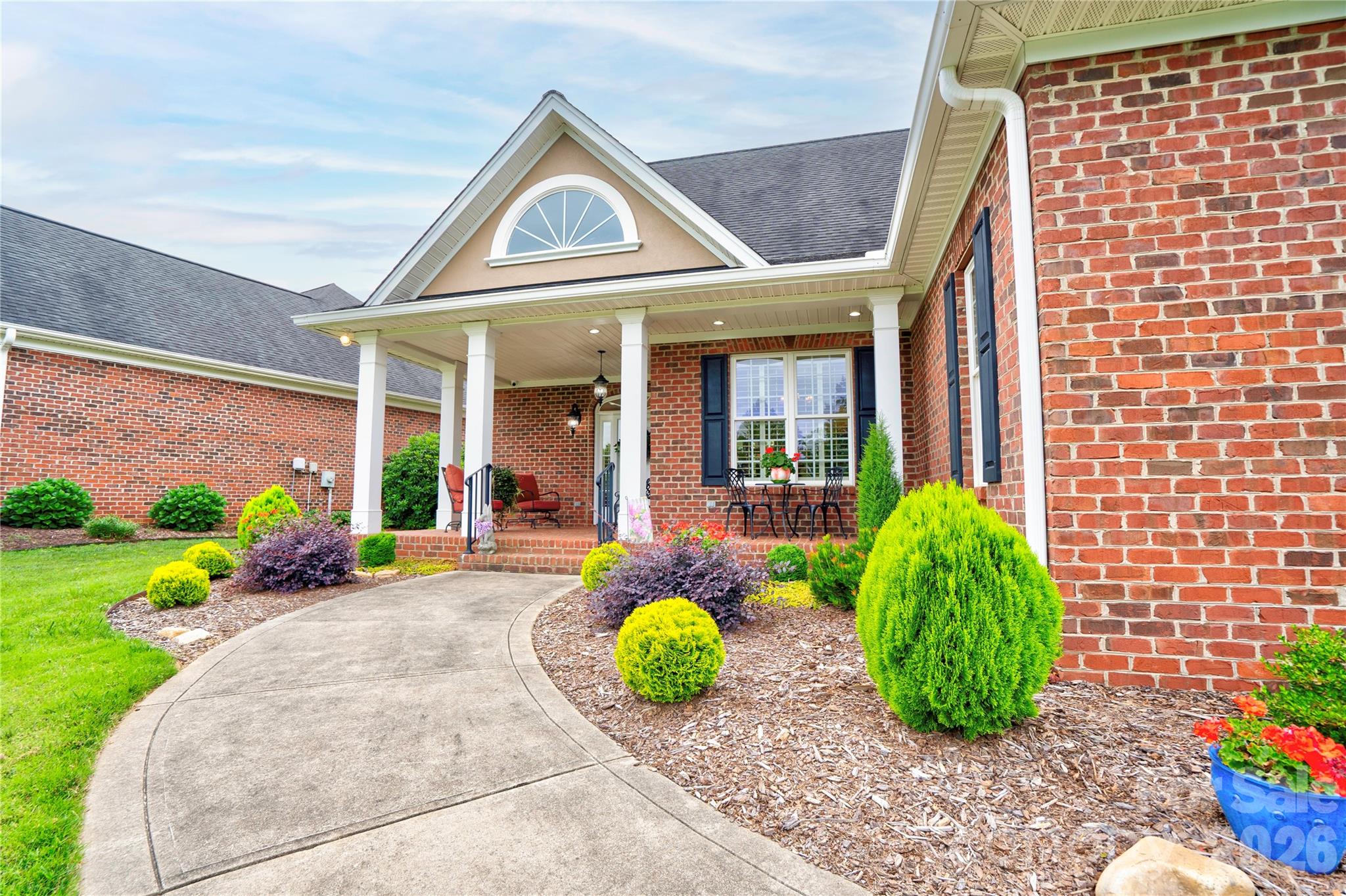 Covered Front Porch - 121 Blakemore Drive, Shelby
