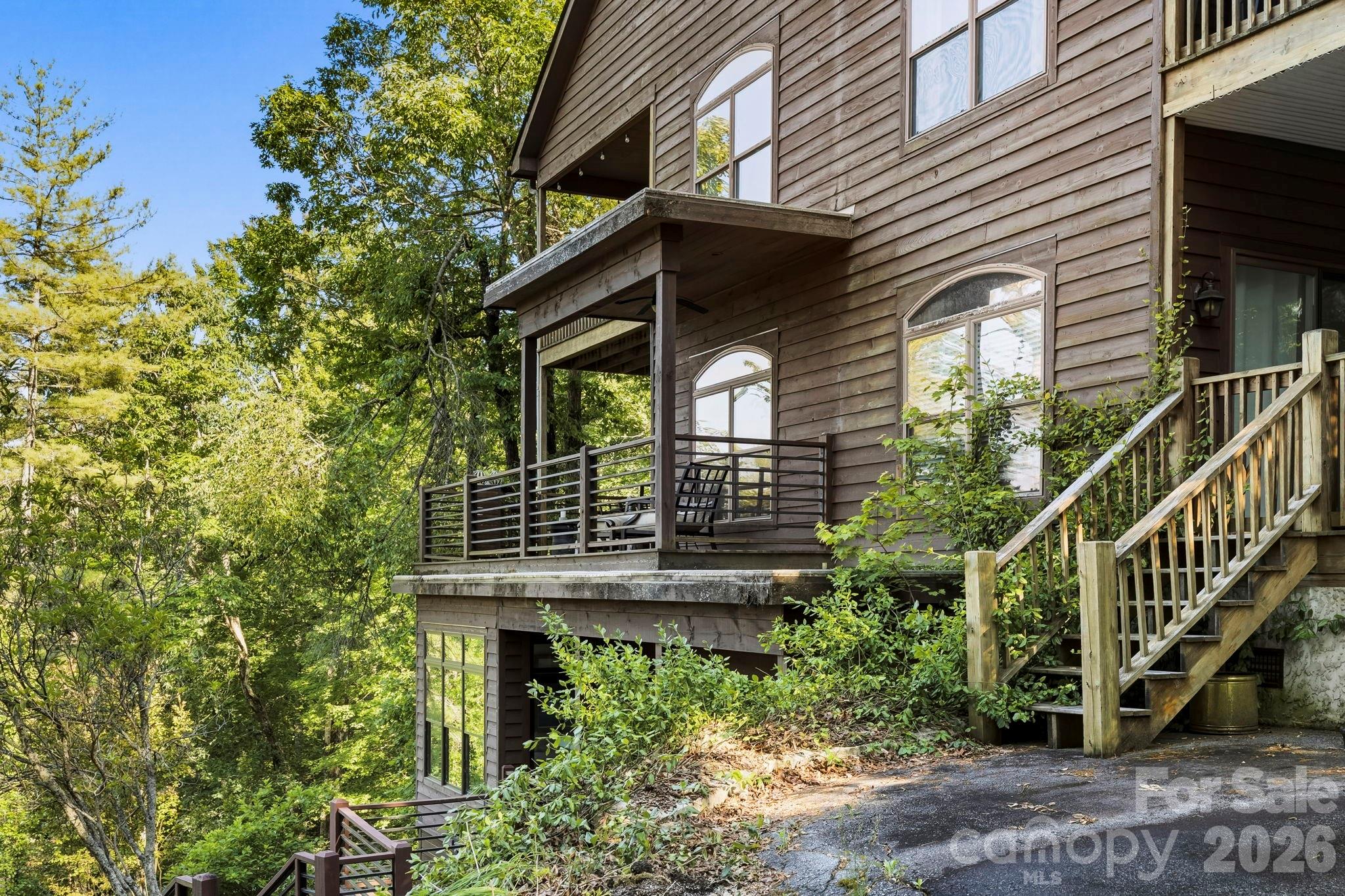 Large Wrap Around Porch - 30 Lower Tanglewood Road E, Lake Toxaway