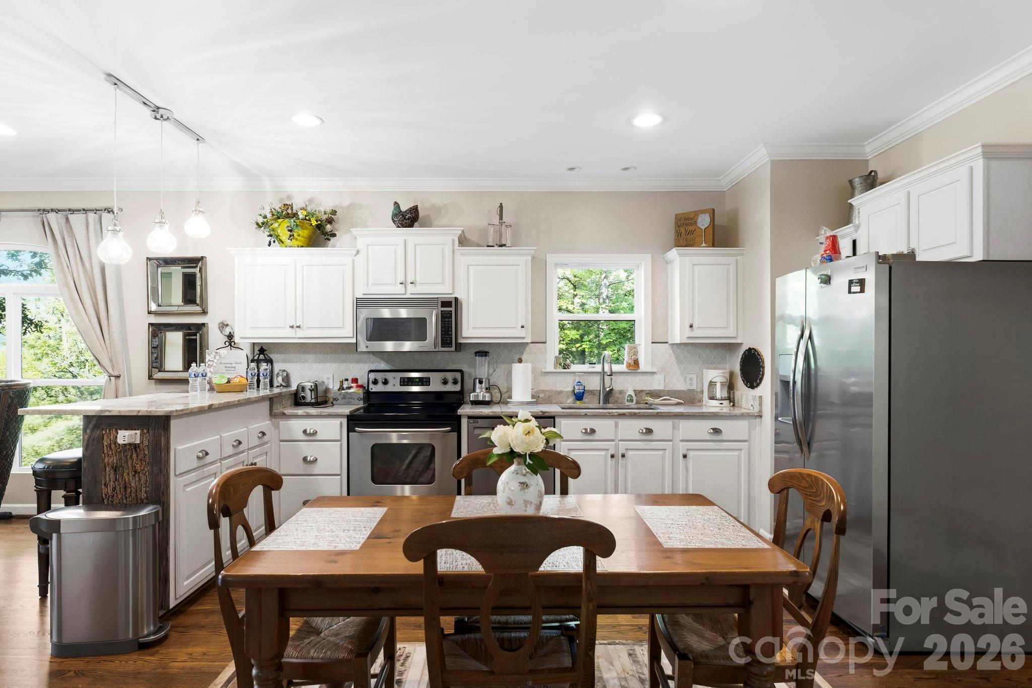 Updated Kitchen - 30 Lower Tanglewood Road E, Lake Toxaway
