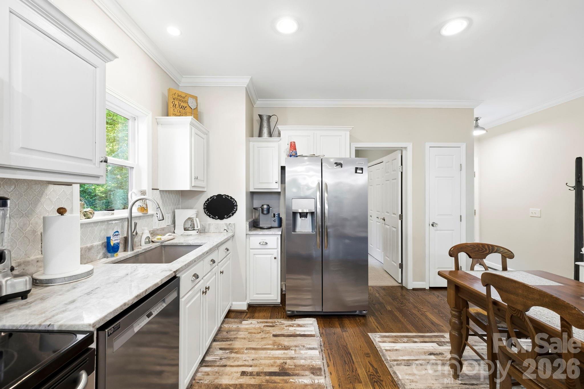 High End Finishes - 30 Lower Tanglewood Road E, Lake Toxaway