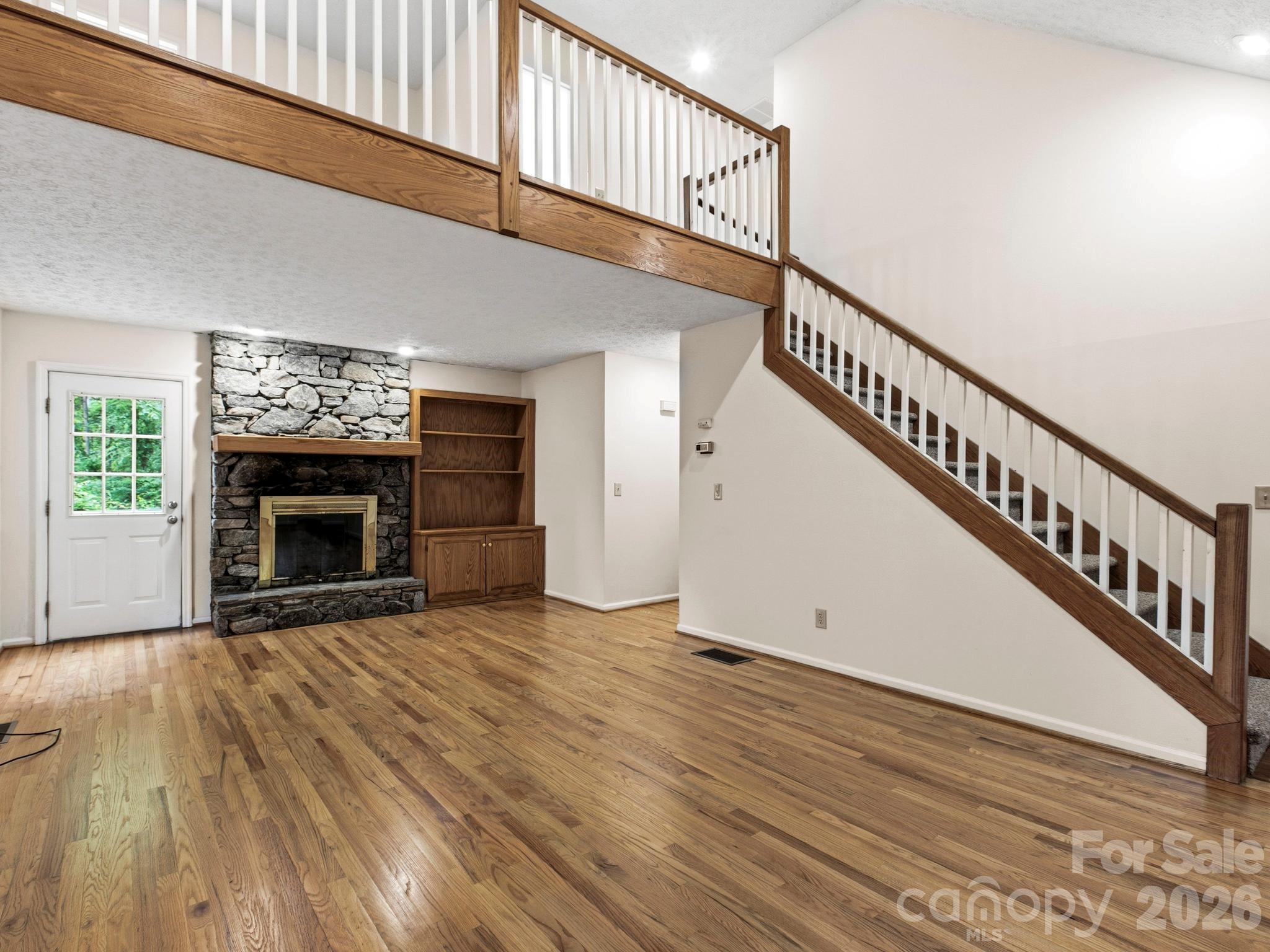 Single Family Residence at 44 Leisure Mountain Road, Asheville, photo 4 of 32