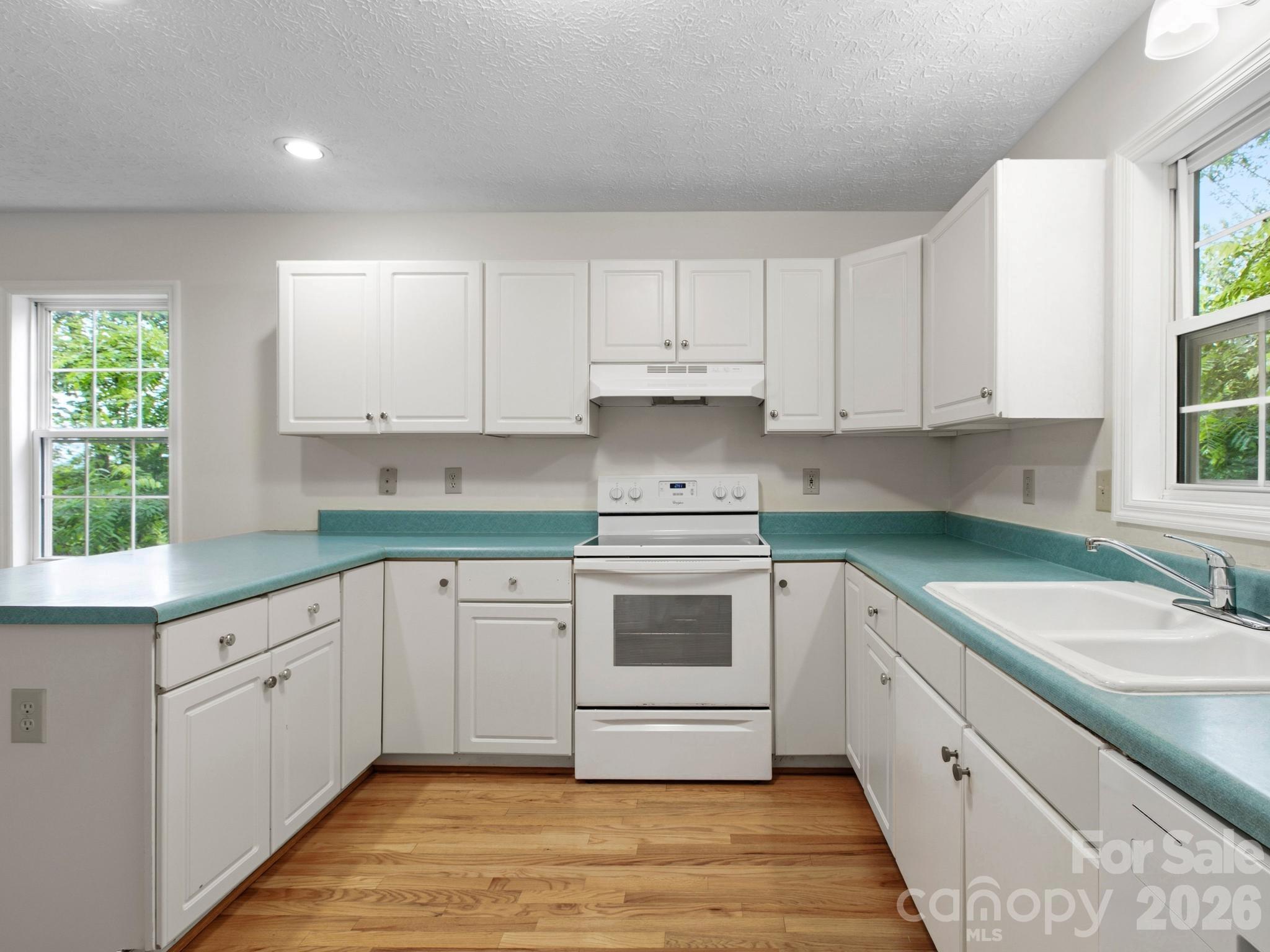 Single Family Residence at 44 Leisure Mountain Road, Asheville, photo 11 of 32