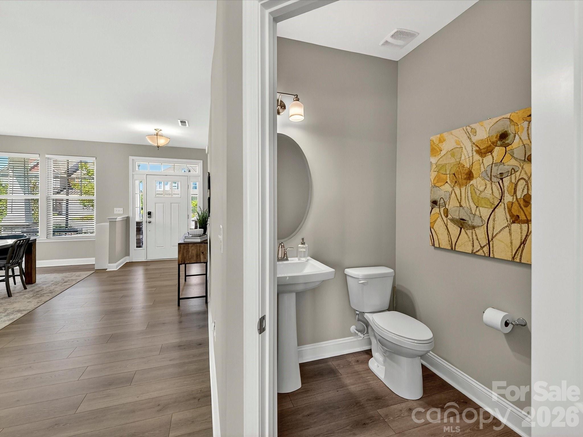 Main Level Powder Room - 6203 Six String Court, Fort Mill