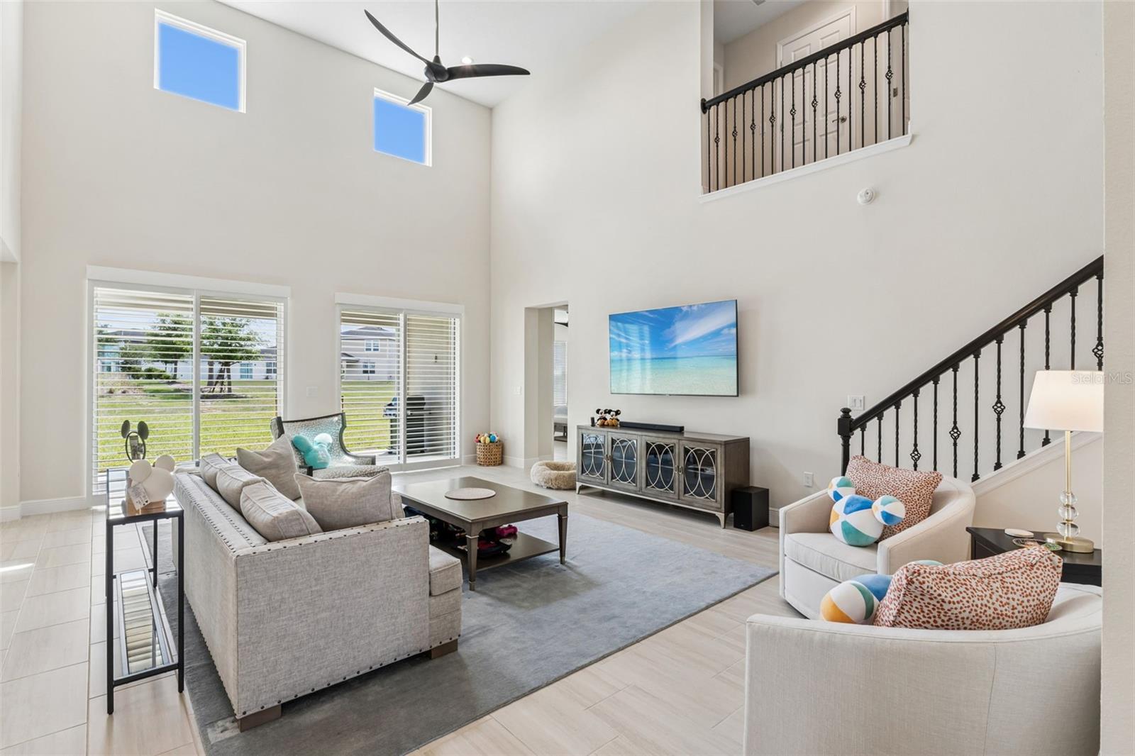 Single Family Residence at 14321 CRESTAVISTA AVE, CLERMONT, photo 5 of 42