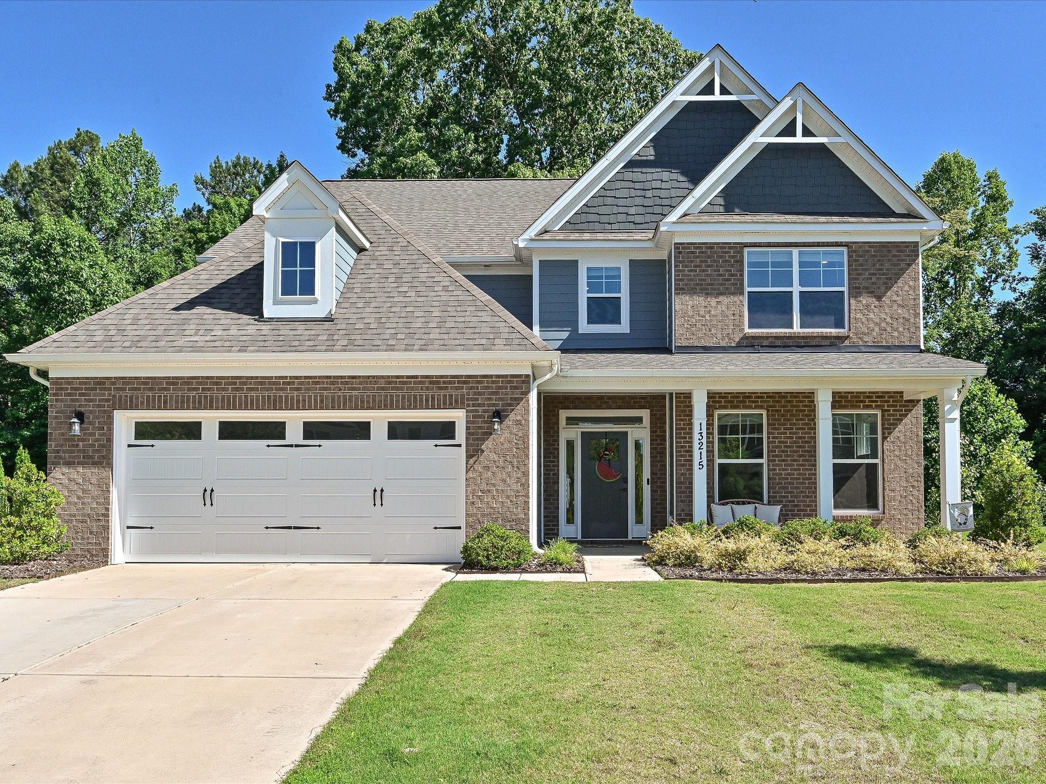 Single Family Residence at 13215 Fiore Place, Huntersville, photo 5 of 48