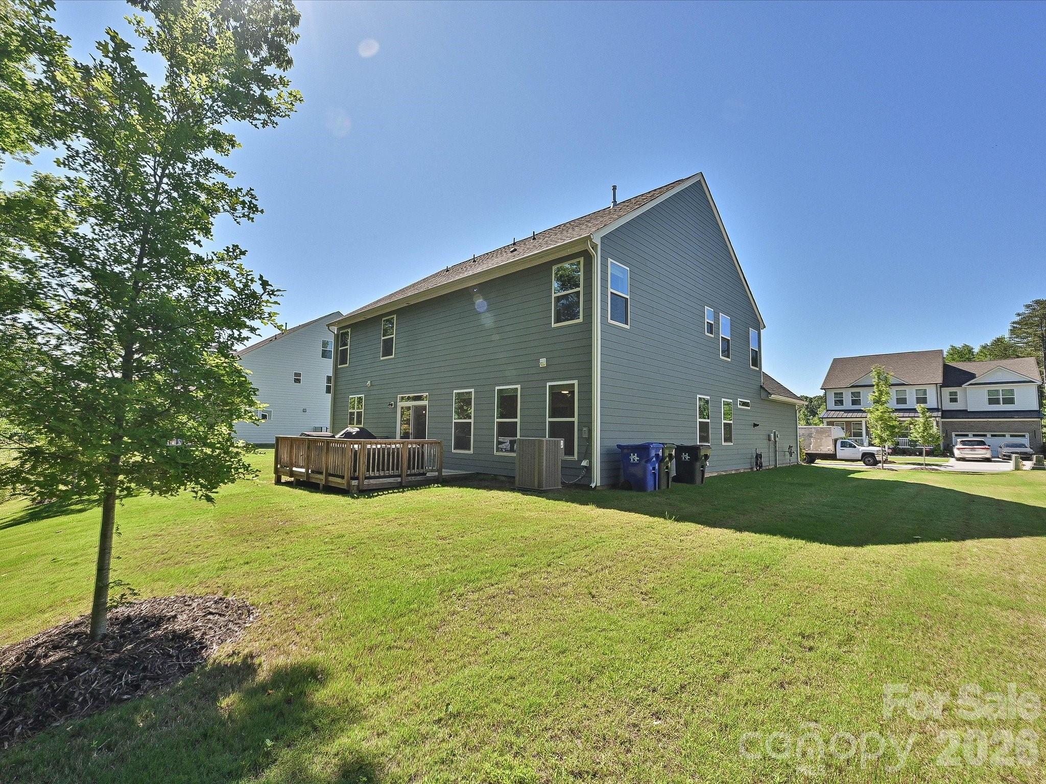 Single Family Residence at 13215 Fiore Place, Huntersville, photo 45 of 48