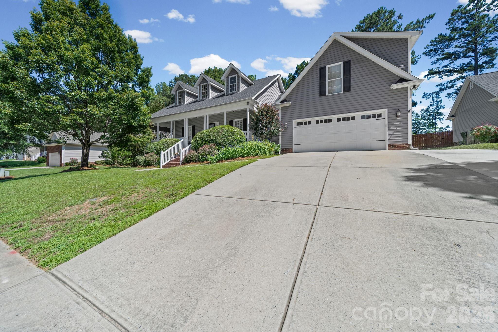 Extra parkting for driveway - 2340 Keswick Lane, Rock Hill