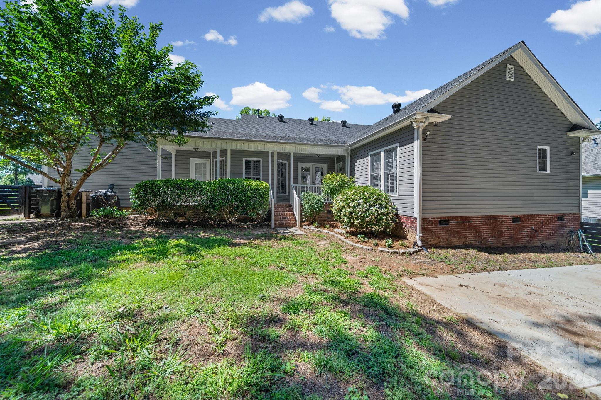 Rear exterior - 2340 Keswick Lane, Rock Hill