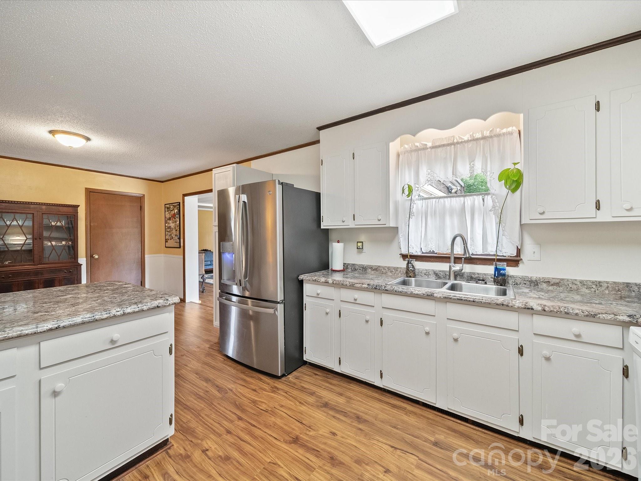 Single Family Residence at 3510 Flint Drive, Statesville, photo 12 of 48