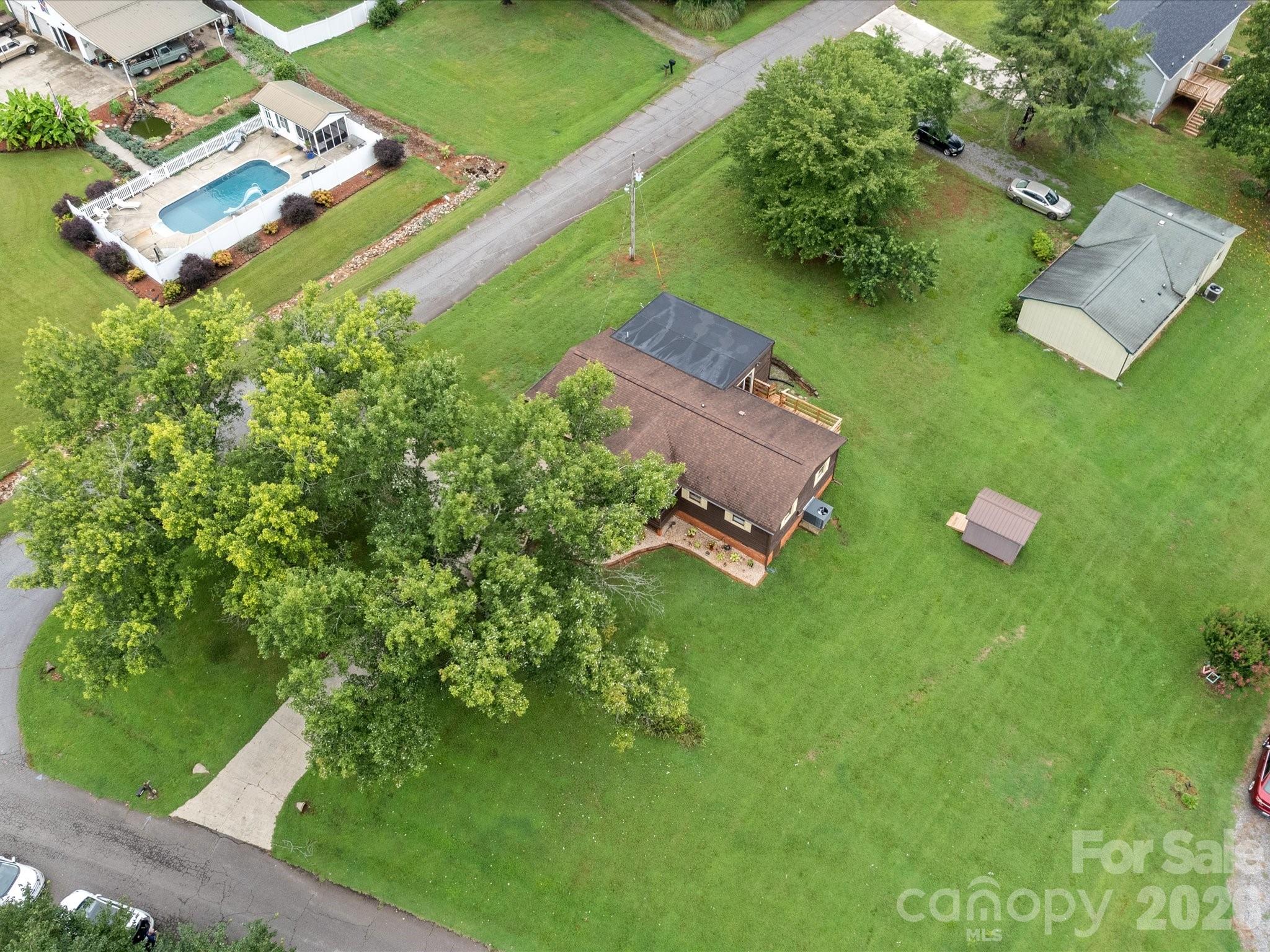 Single Family Residence at 3510 Flint Drive, Statesville, photo 46 of 48