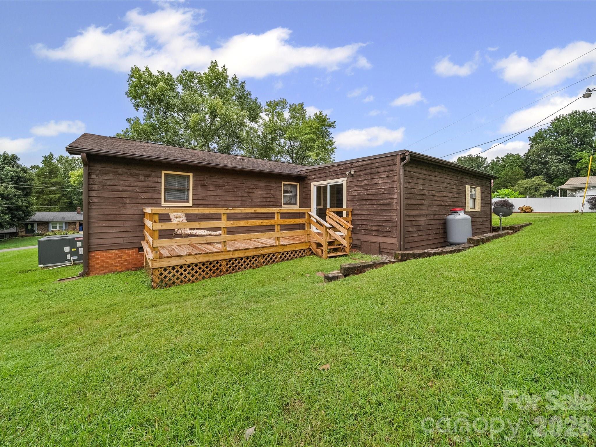 Single Family Residence at 3510 Flint Drive, Statesville, photo 42 of 48