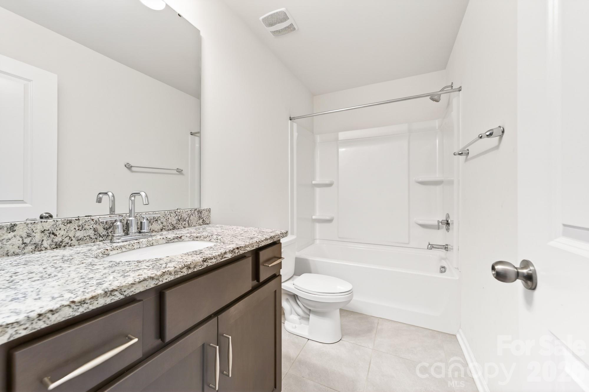 Full bath located right outside bedroom #3 - 5972 Redwood Pine Road, Concord