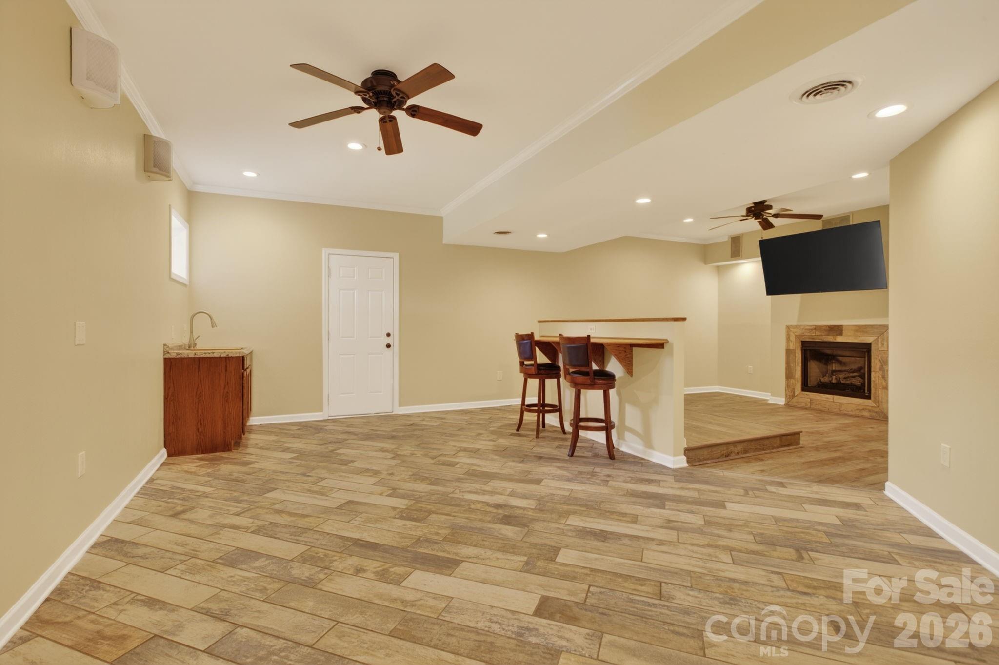 Lower level with wet bar - 97 Whippoorwill Lane, Fairview
