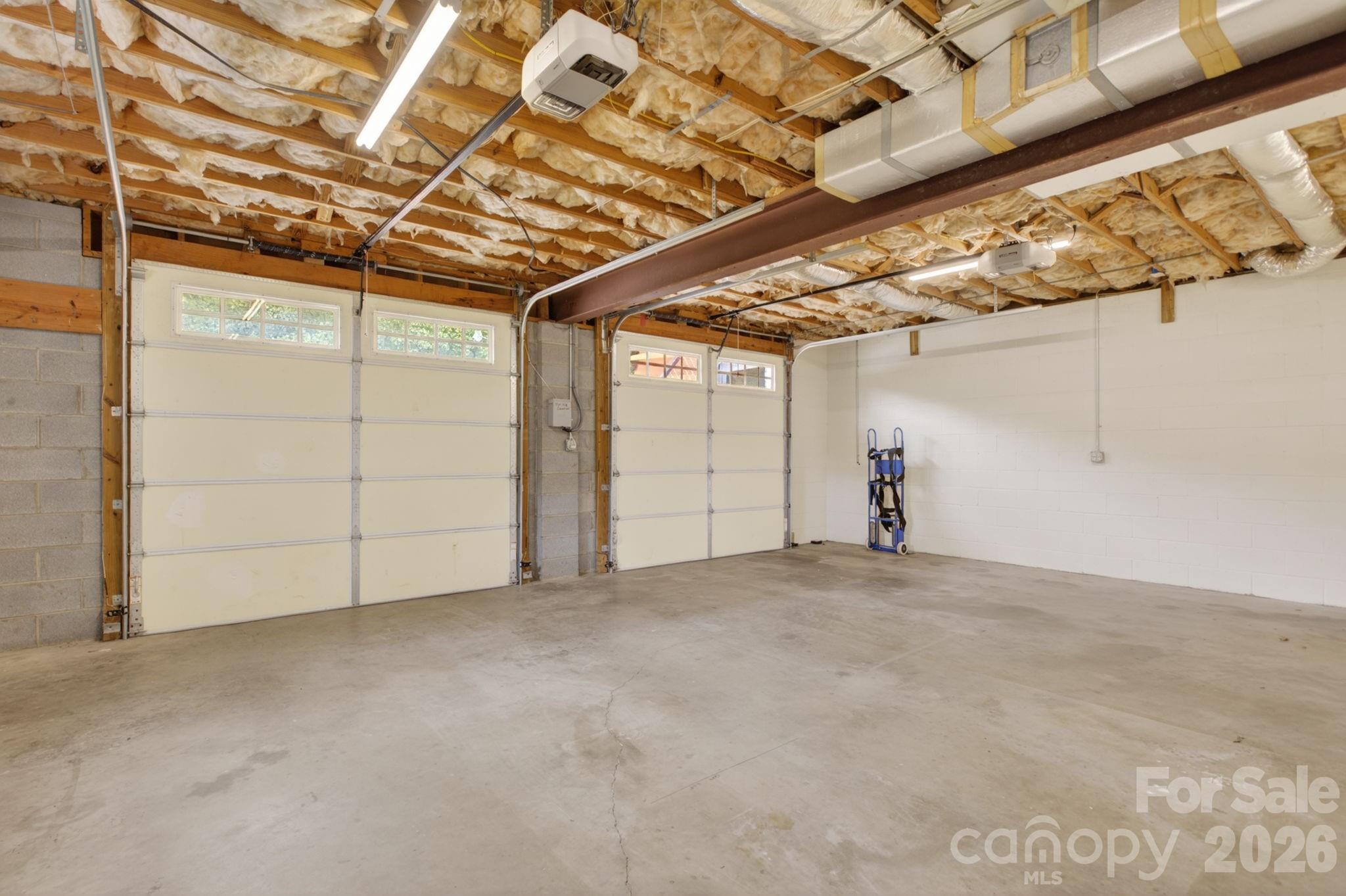 2 car garage in lower level of main house - 97 Whippoorwill Lane, Fairview