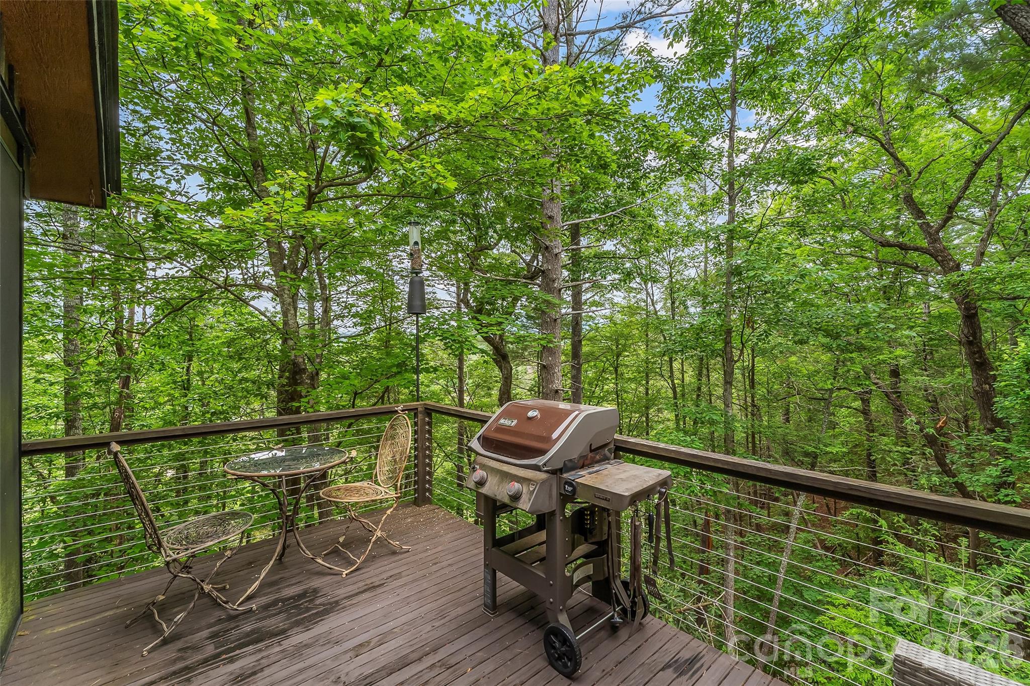 grill deck - 130 Settlement Ridge Drive, Marion