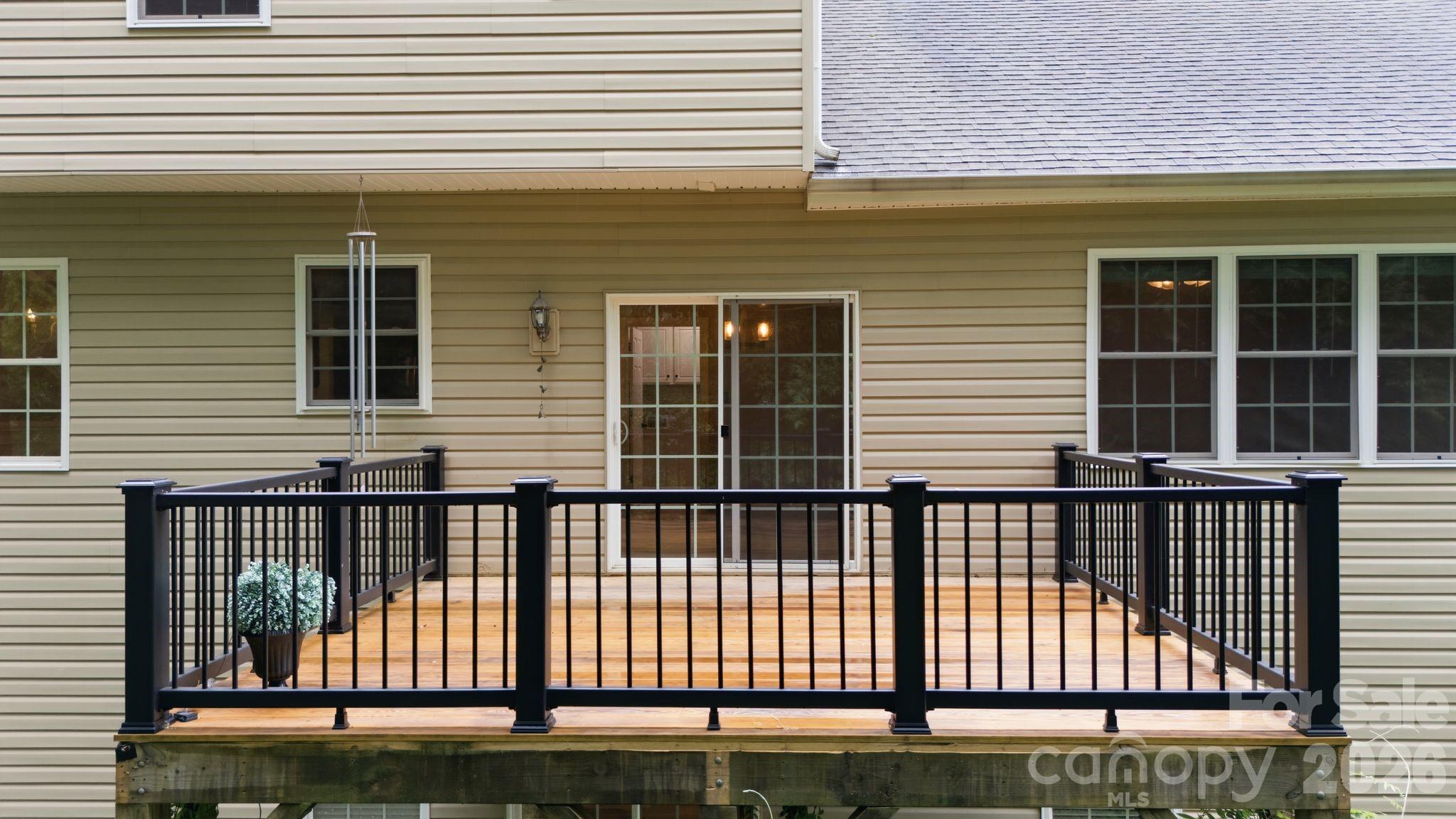 Single Family Residence at 190 Meadow Glen Drive, Troutman, photo 45 of 47