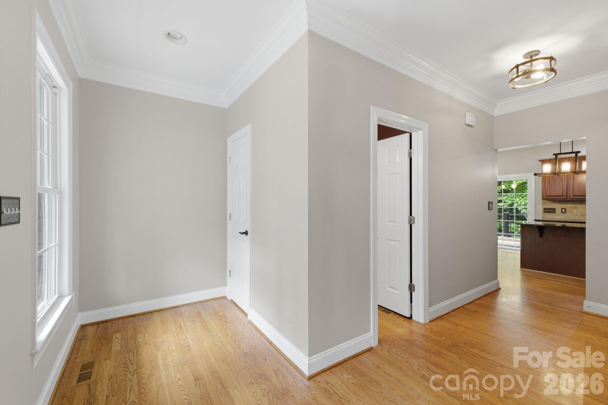 Single Family Residence at 190 Meadow Glen Drive, Troutman, photo 4 of 47