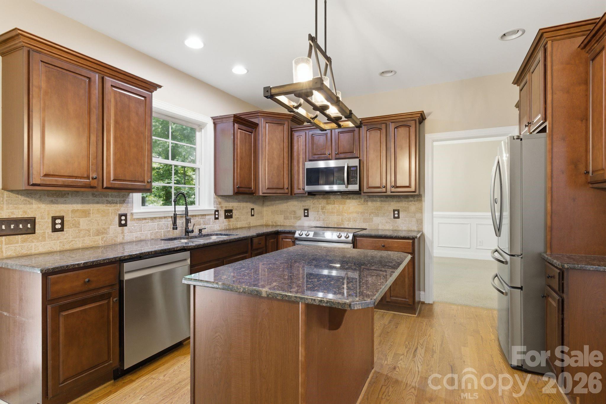 Single Family Residence at 190 Meadow Glen Drive, Troutman, photo 7 of 47