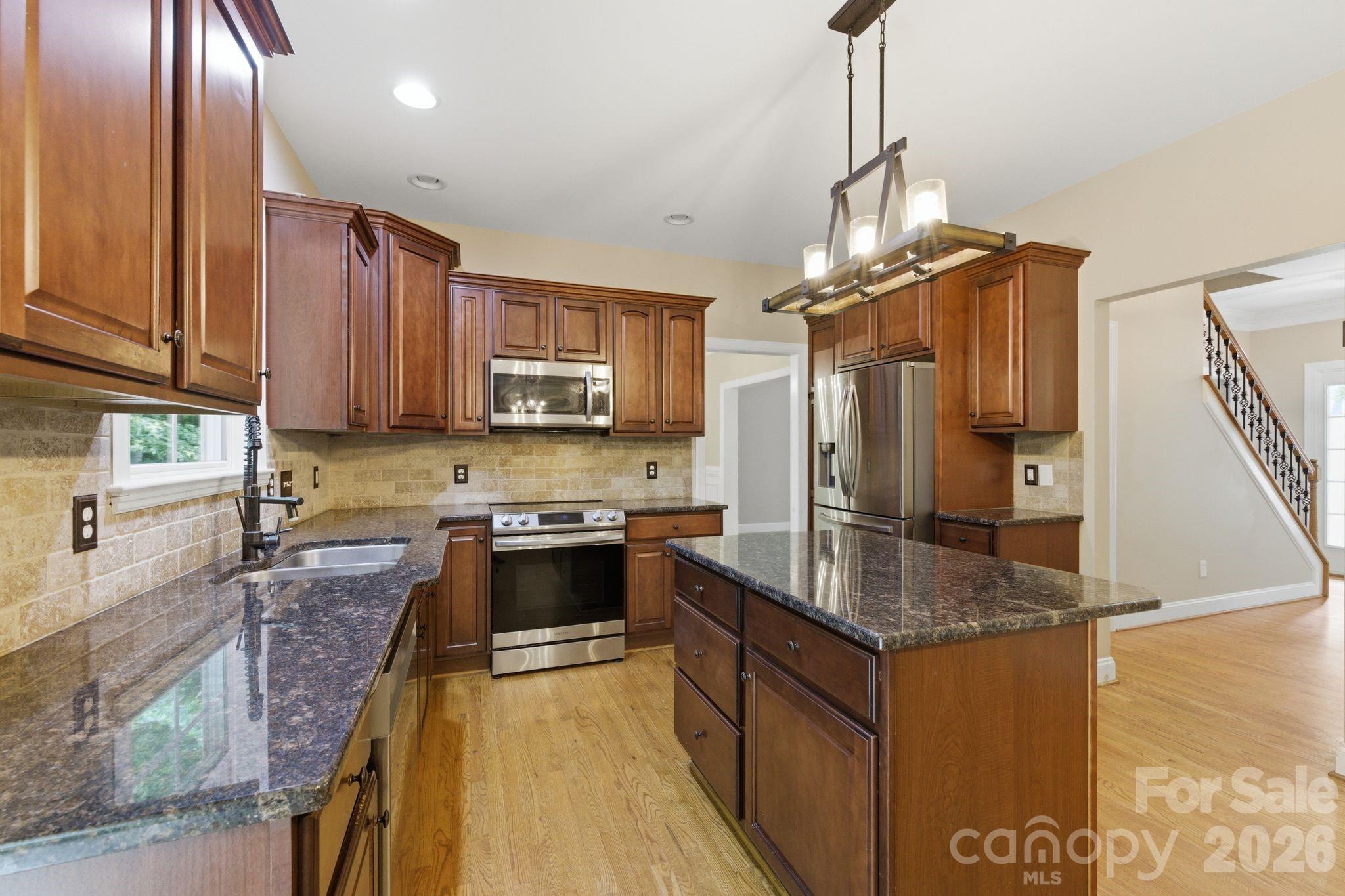 Single Family Residence at 190 Meadow Glen Drive, Troutman, photo 8 of 47