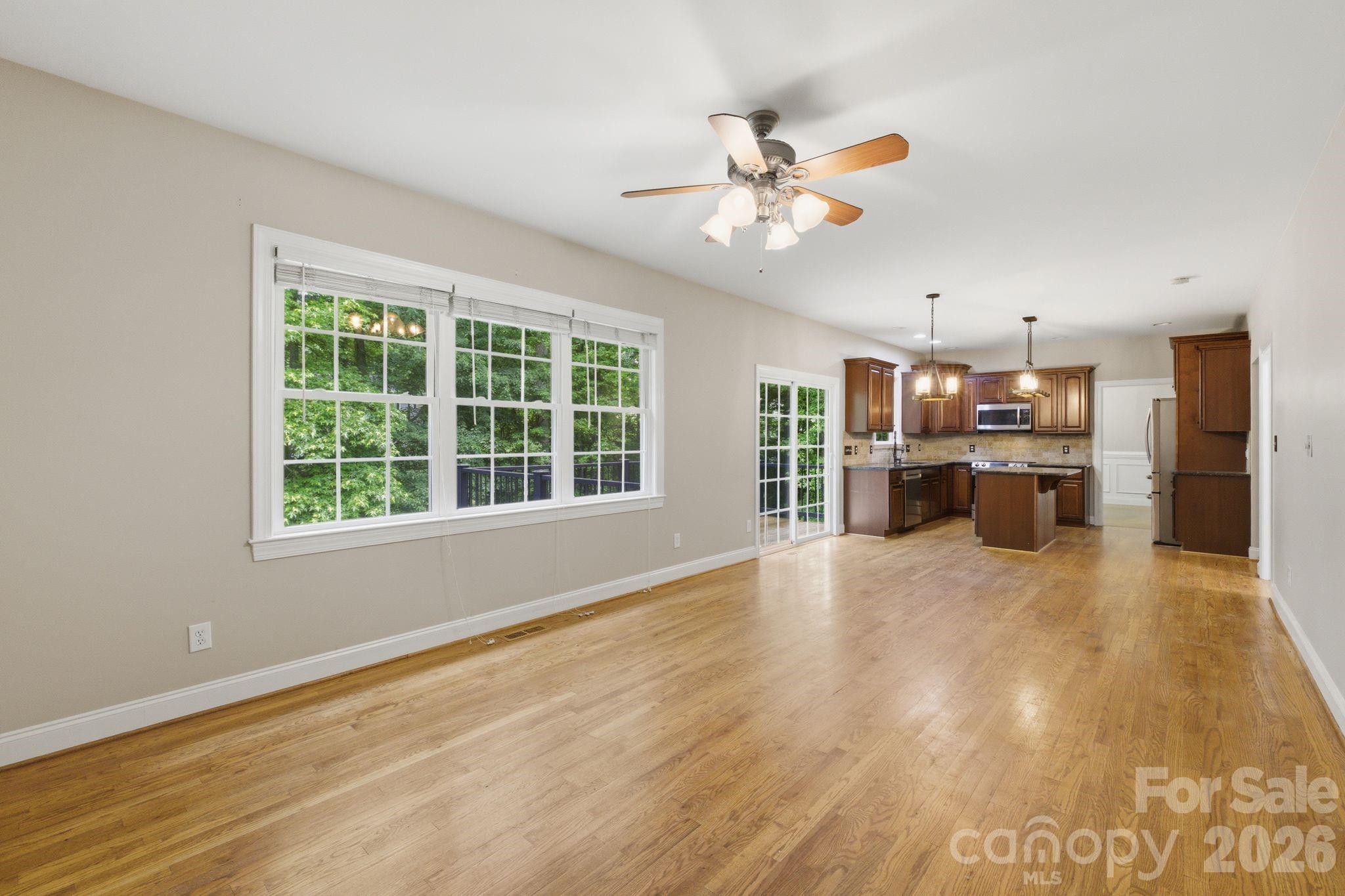 Single Family Residence at 190 Meadow Glen Drive, Troutman, photo 12 of 47