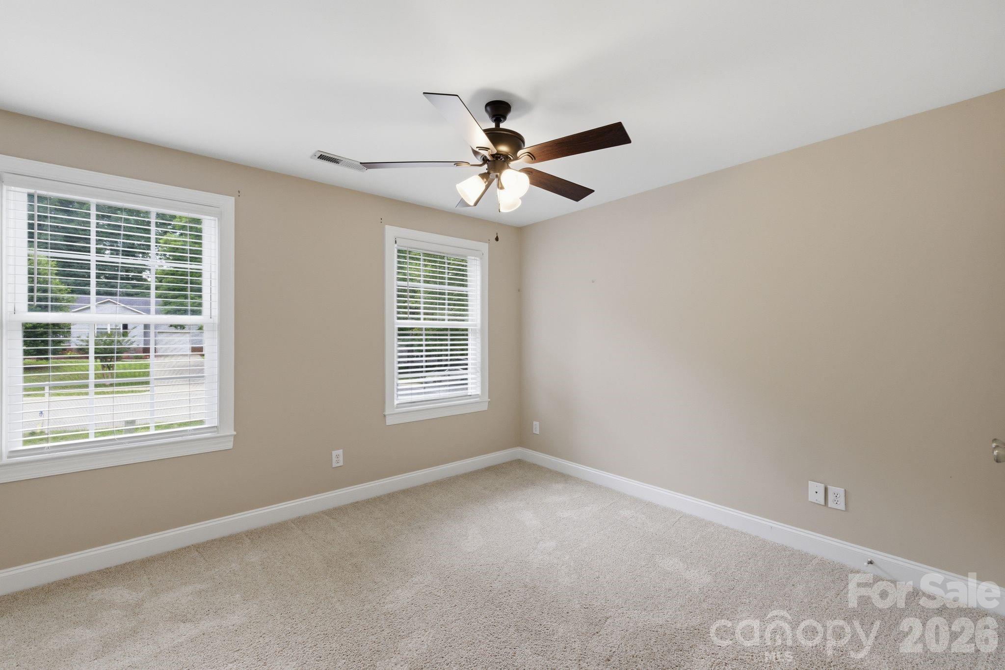 Single Family Residence at 190 Meadow Glen Drive, Troutman, photo 23 of 47