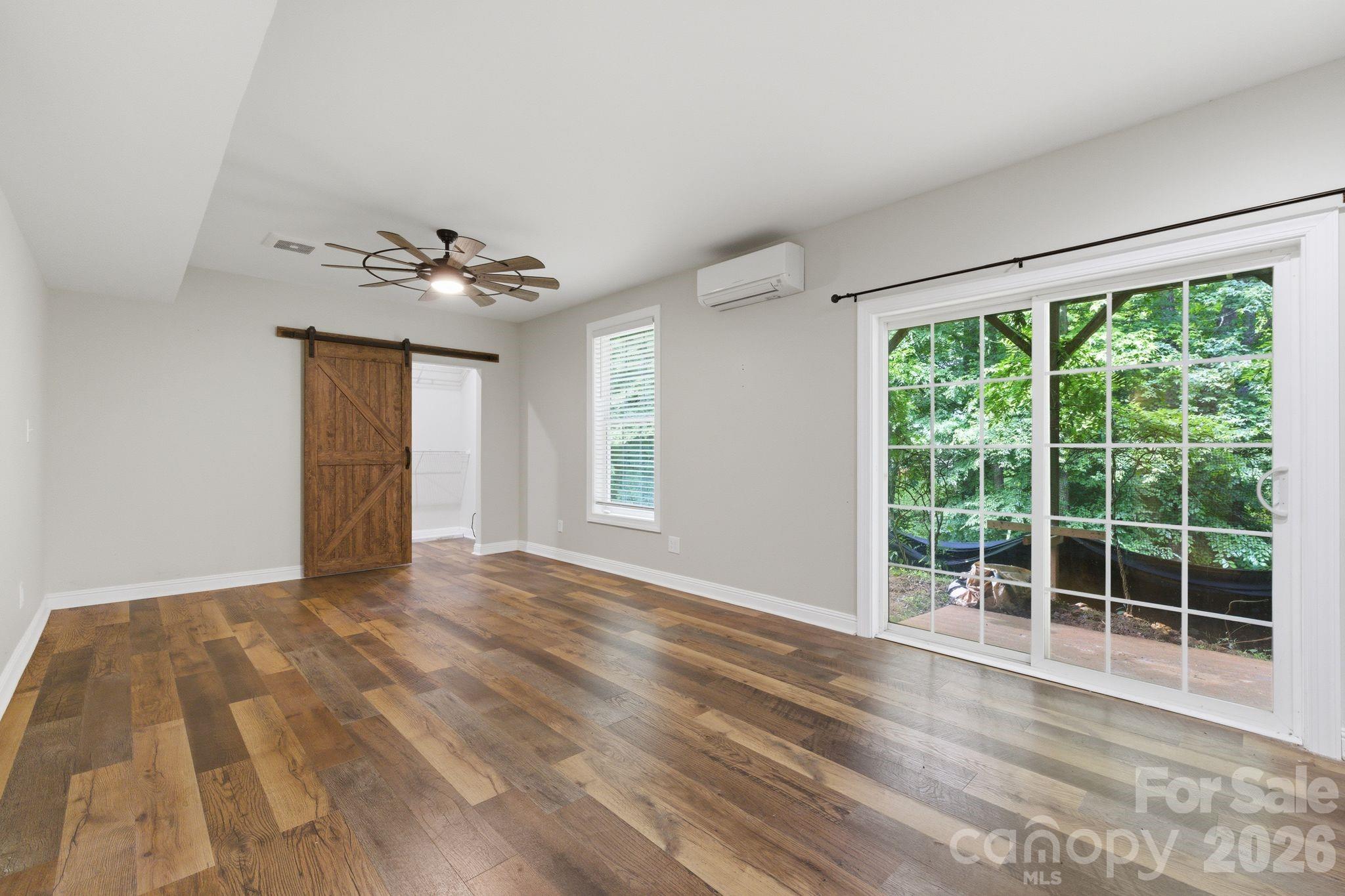 Single Family Residence at 190 Meadow Glen Drive, Troutman, photo 38 of 47
