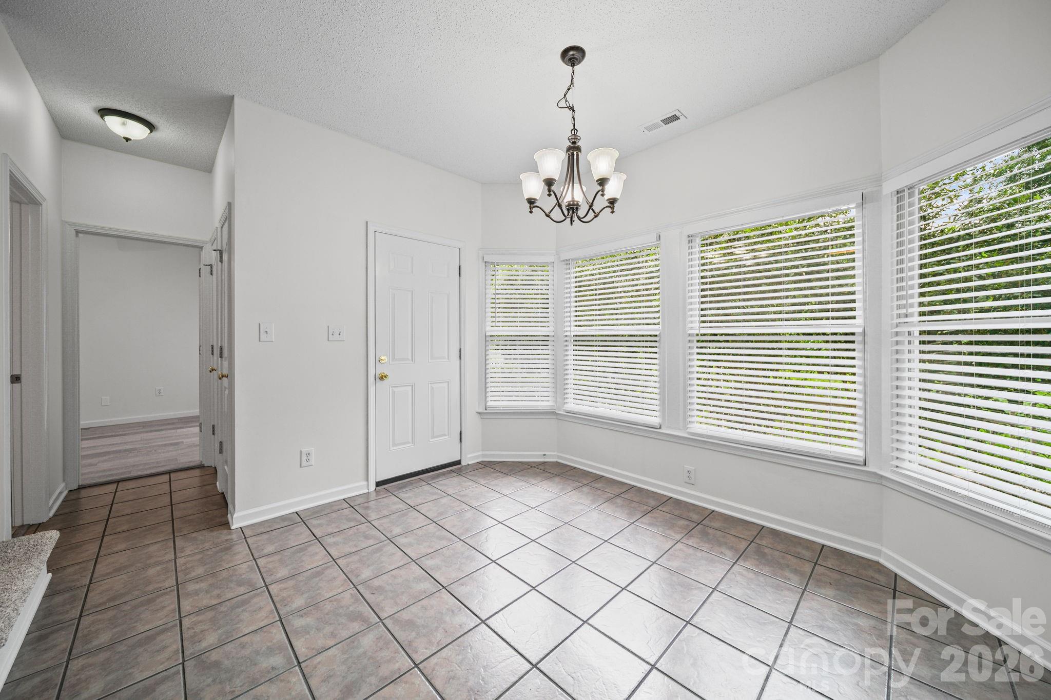 Townhouse at 1625 Begonia Way, Rock Hill, photo 9 of 18