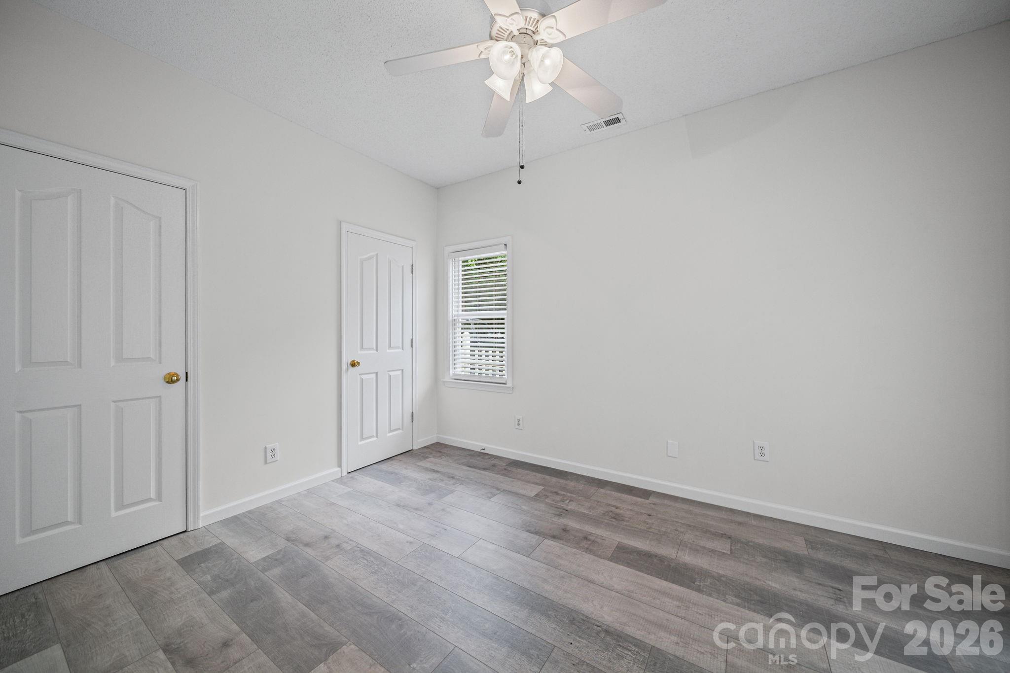 Townhouse at 1625 Begonia Way, Rock Hill, photo 10 of 18