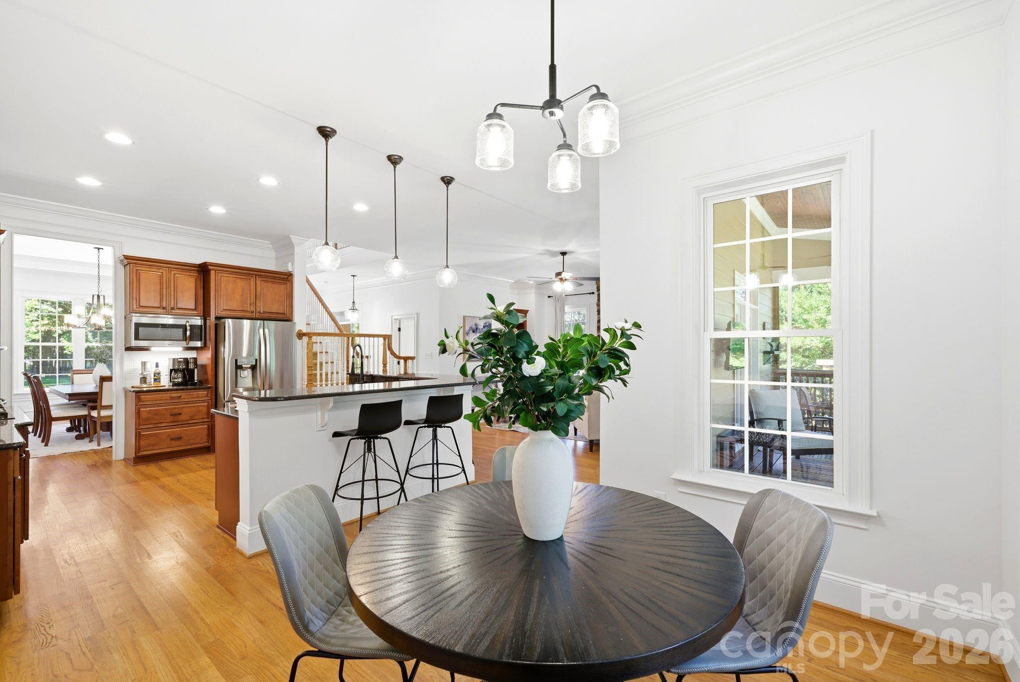 Dining Area - 16000 Sunset Drive, Huntersville