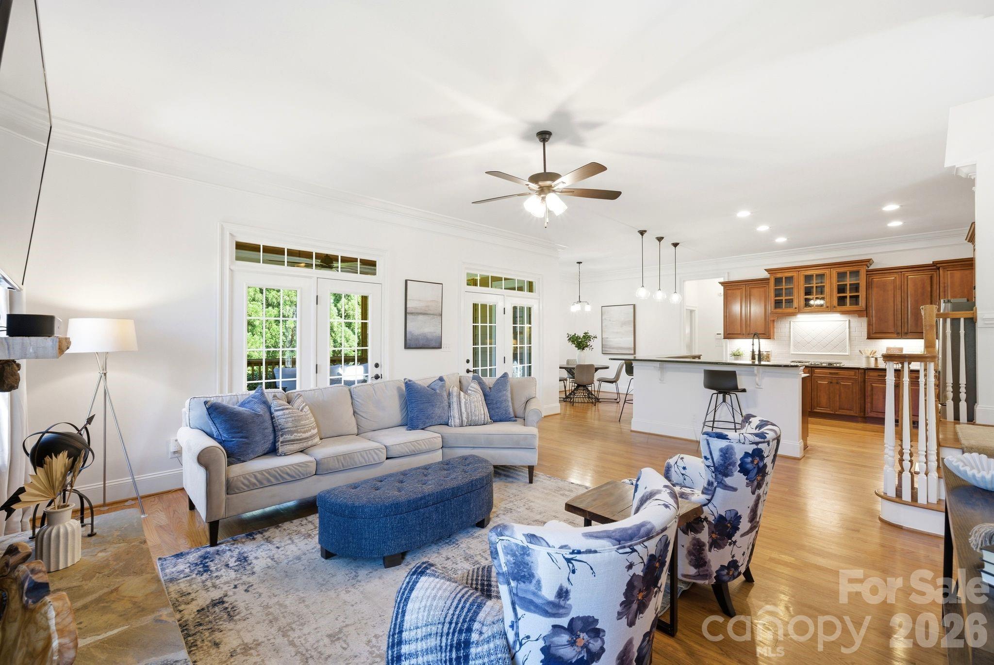 Single Family Residence at 16000 Sunset Drive, Huntersville, photo 13 of 44