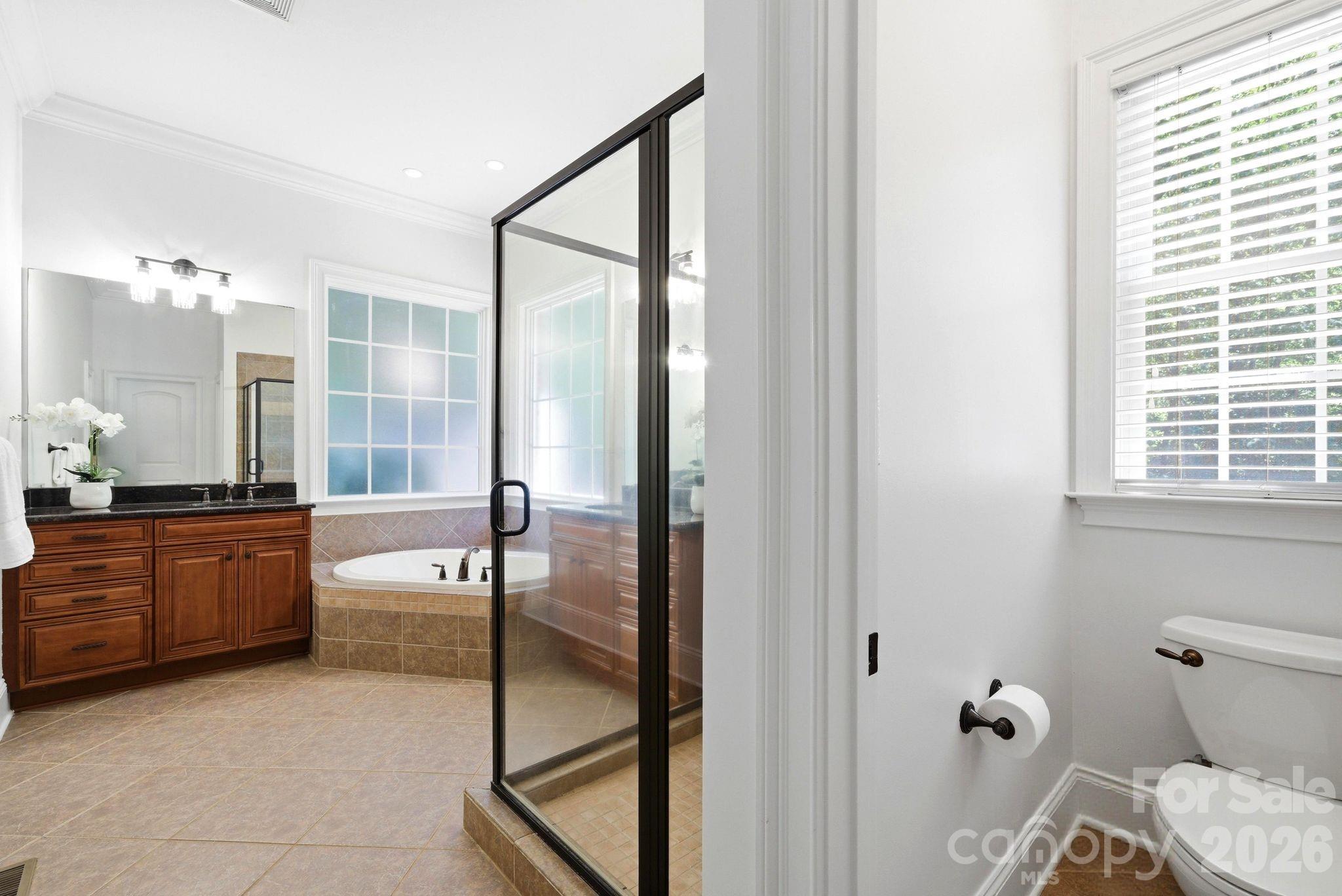 Single Family Residence at 16000 Sunset Drive, Huntersville, photo 19 of 44