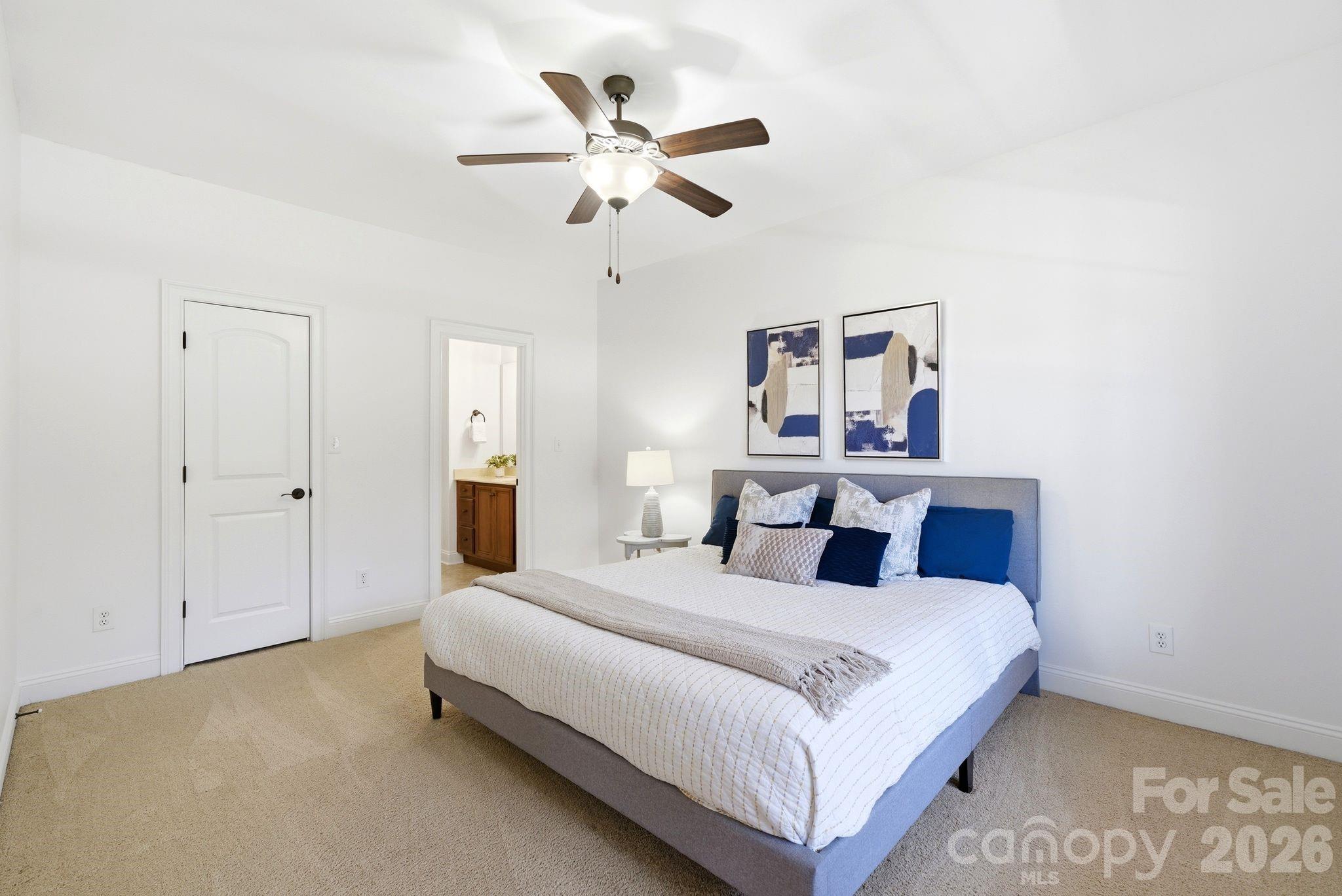 Upper Bedroom 1 - 16000 Sunset Drive, Huntersville