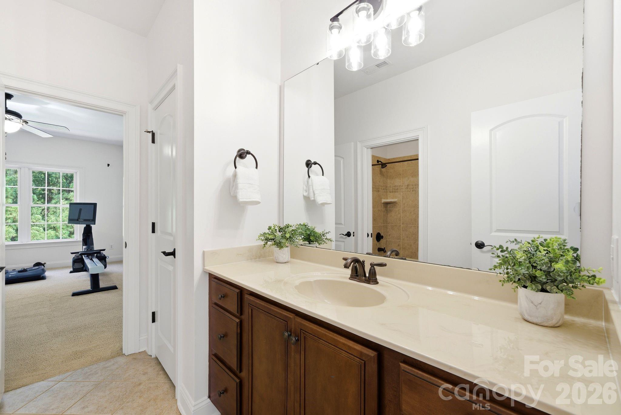Upper Bathroom 1 - 16000 Sunset Drive, Huntersville